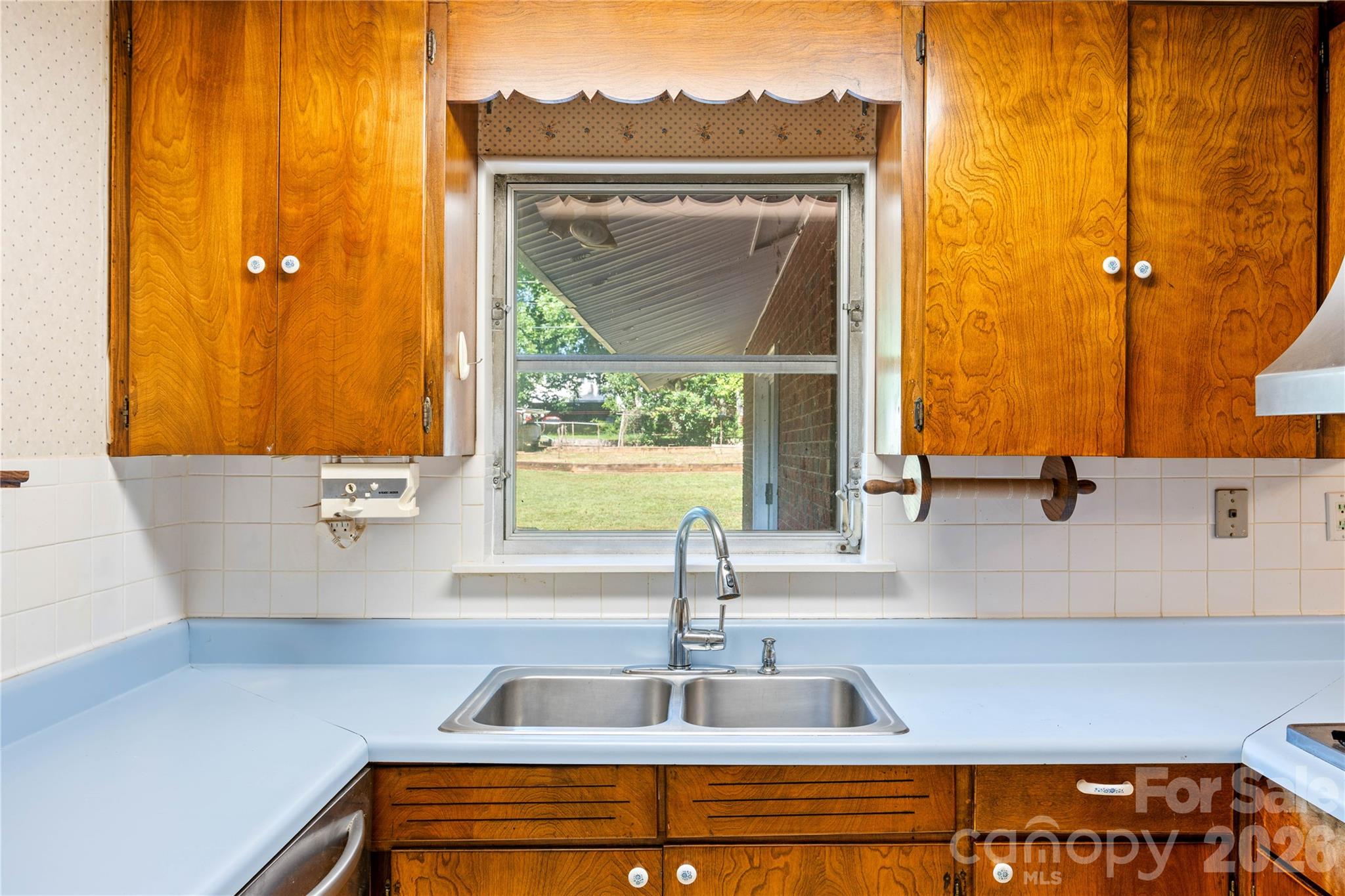 811 Katherine Avenue Property Photo 12