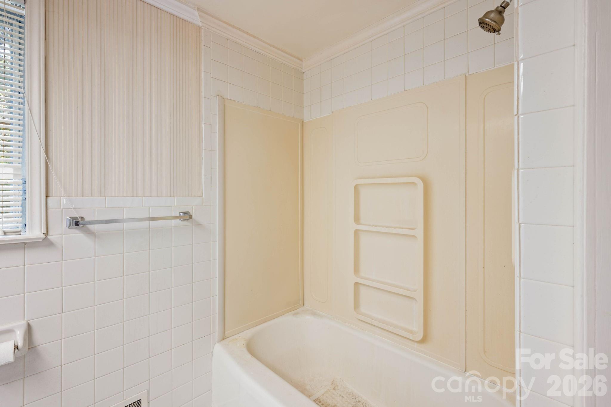 811 Katherine Avenue Property Photo 15