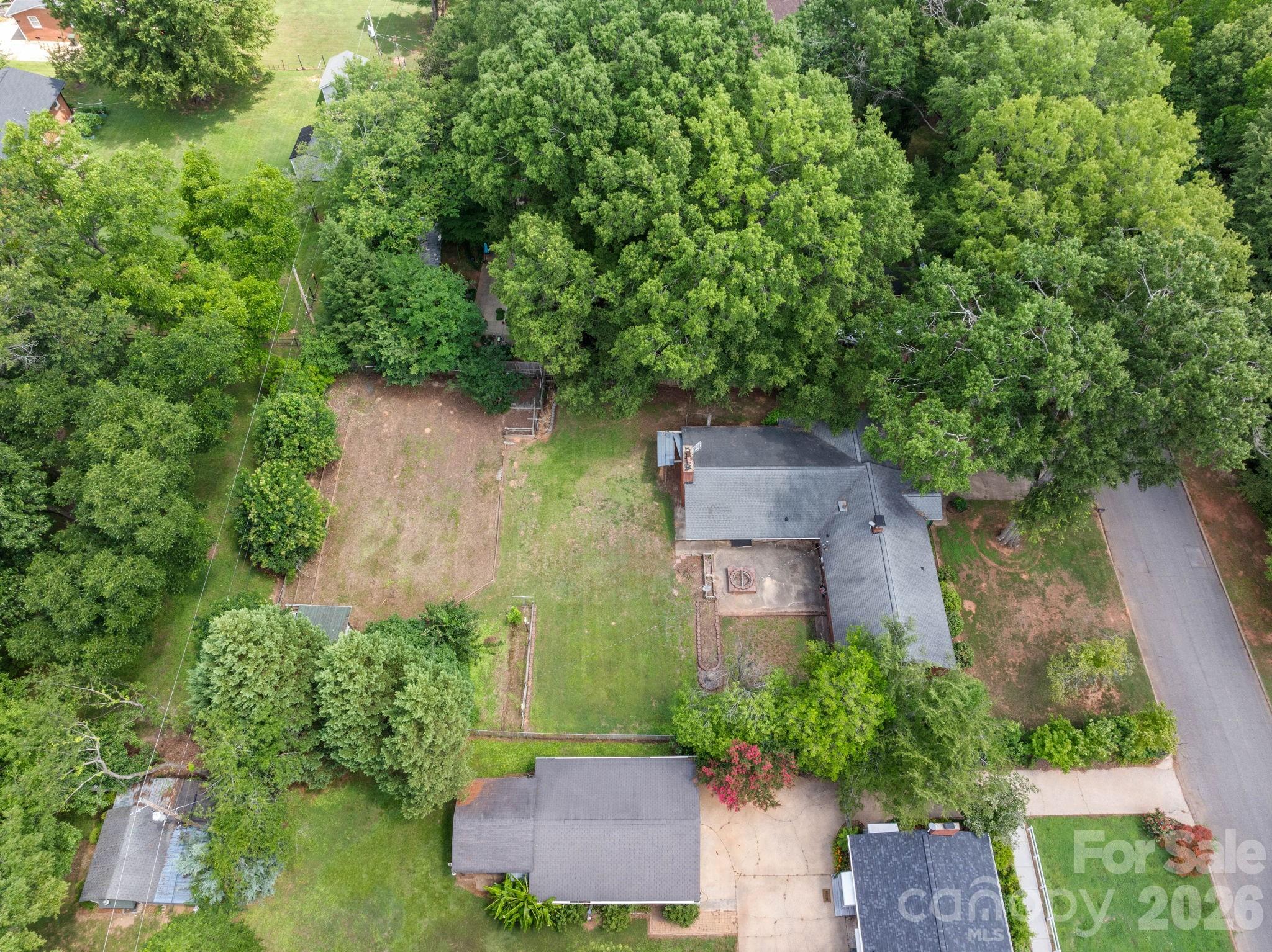811 Katherine Avenue Property Photo 33