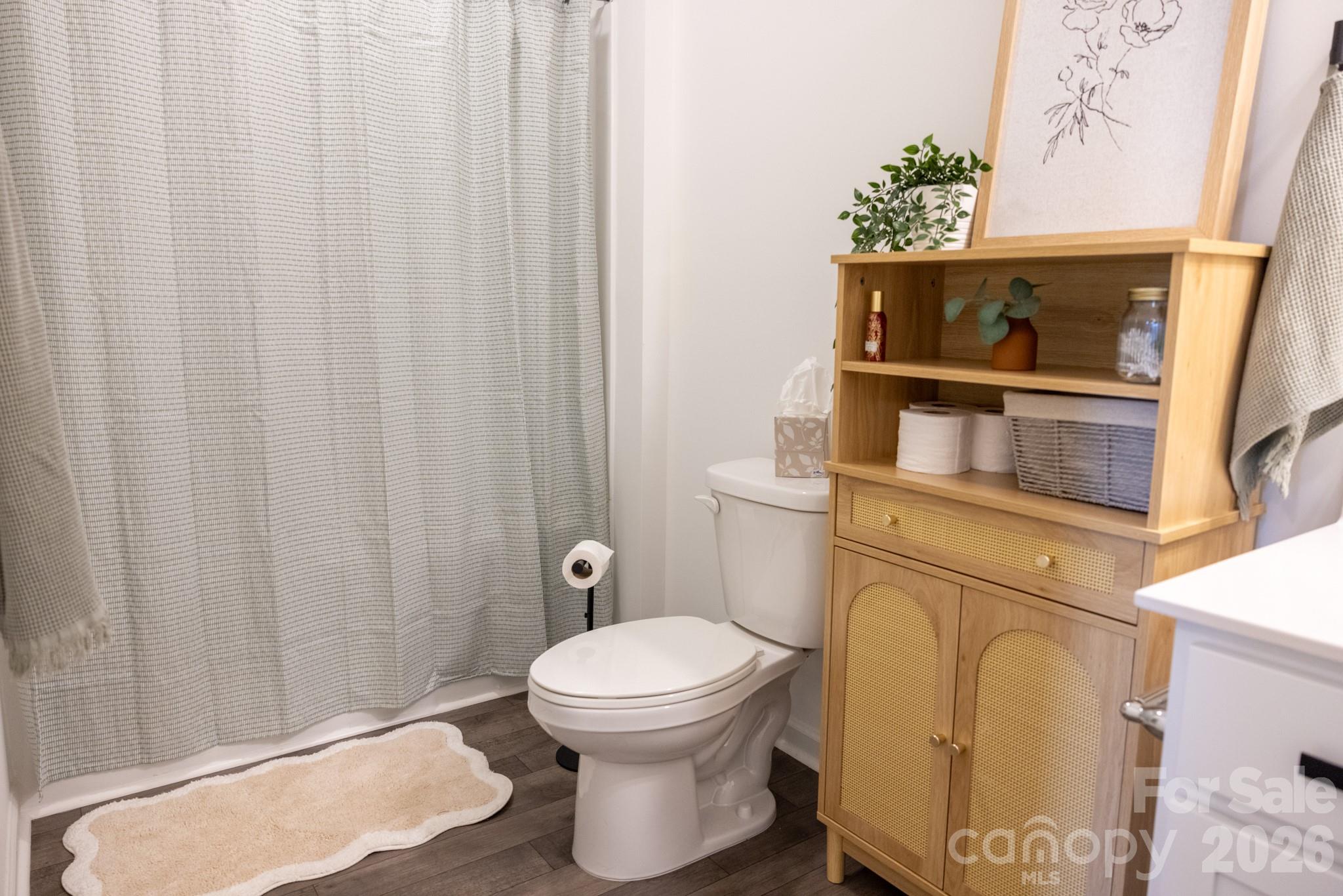 556 Willamette Drive Property Photo 22