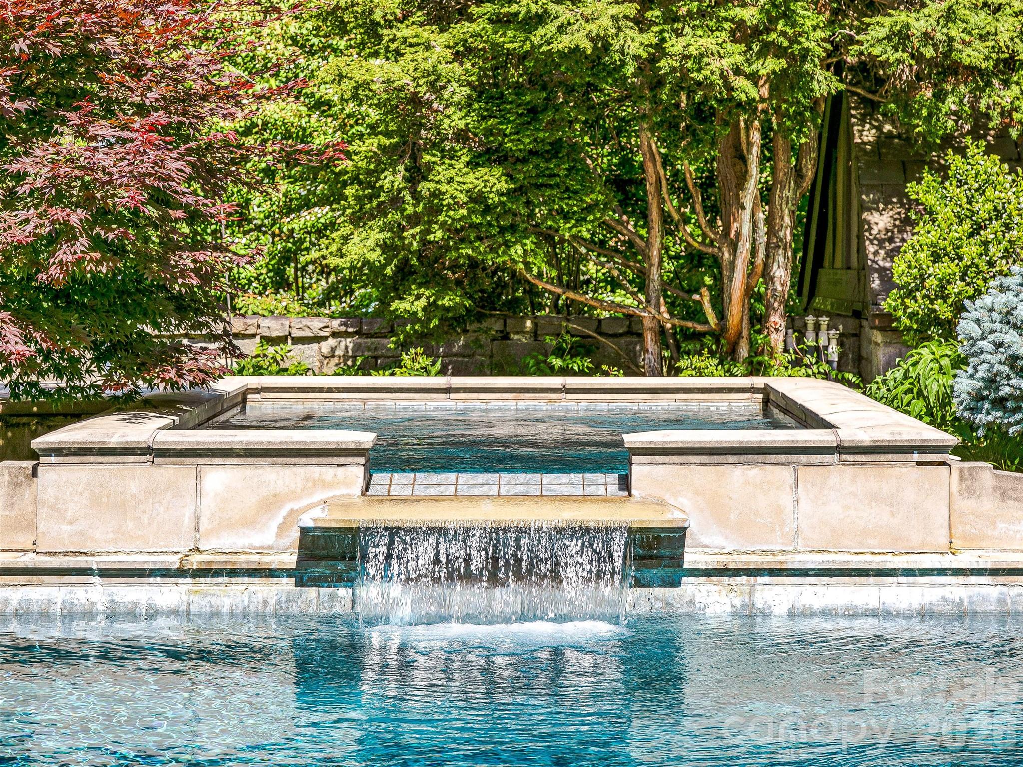7 Stuyvesant Road Property Photo 44