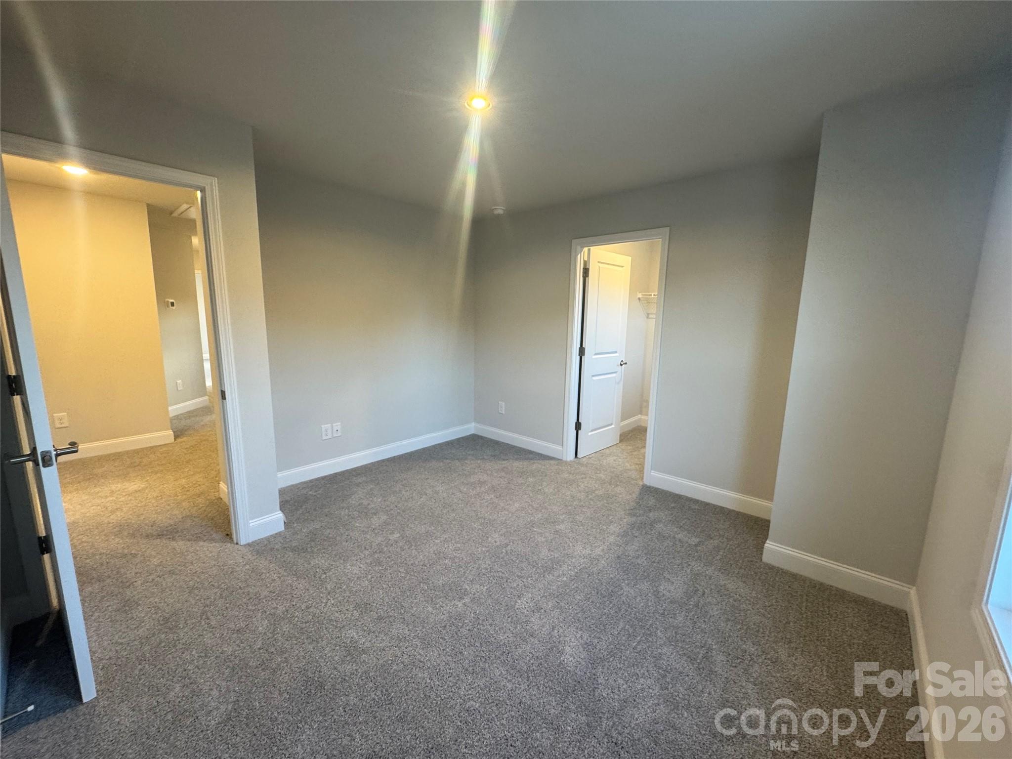 712 Inwood Hill Drive 11 Property Photo 23
