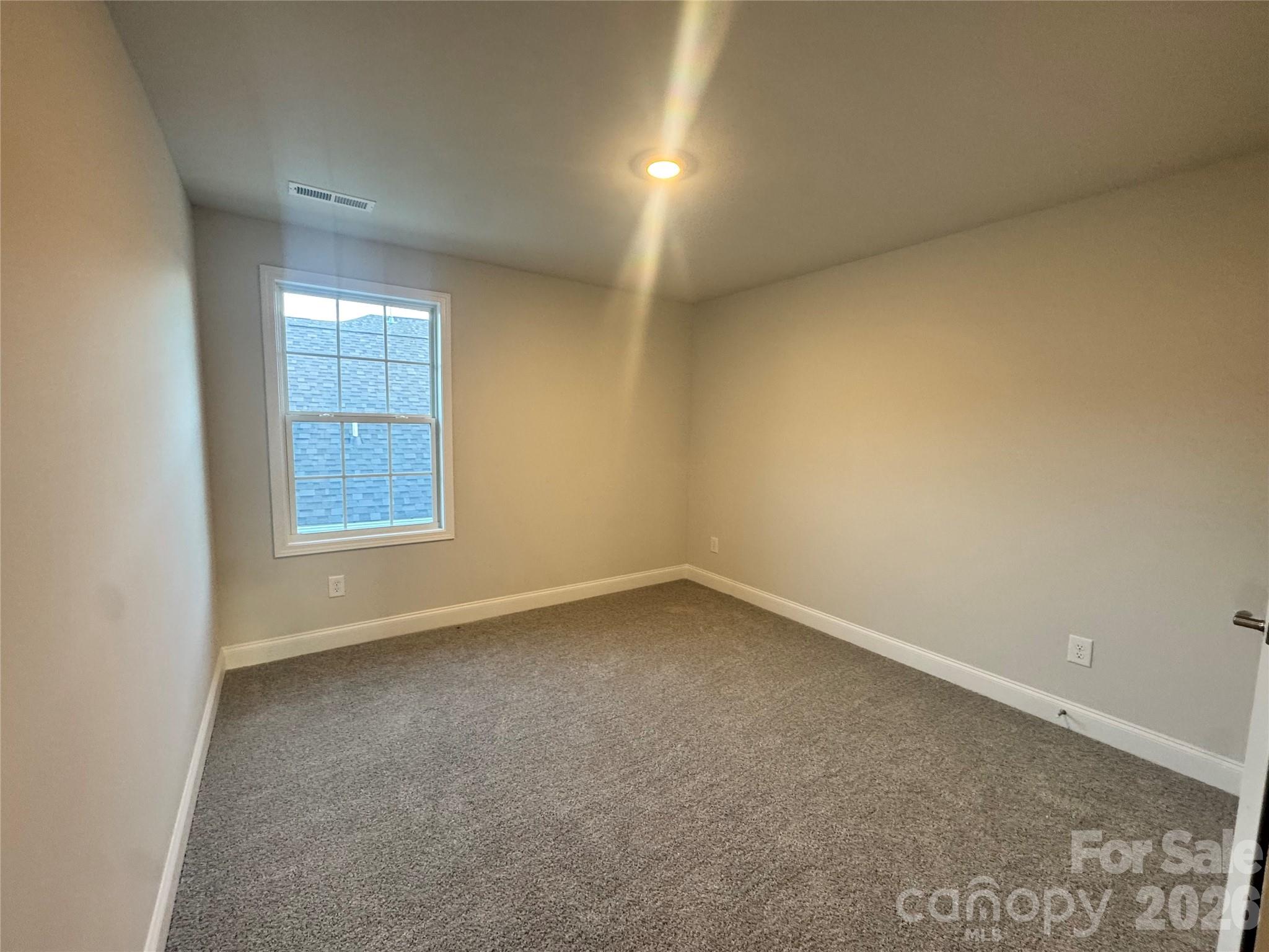 712 Inwood Hill Drive 11 Property Photo 26