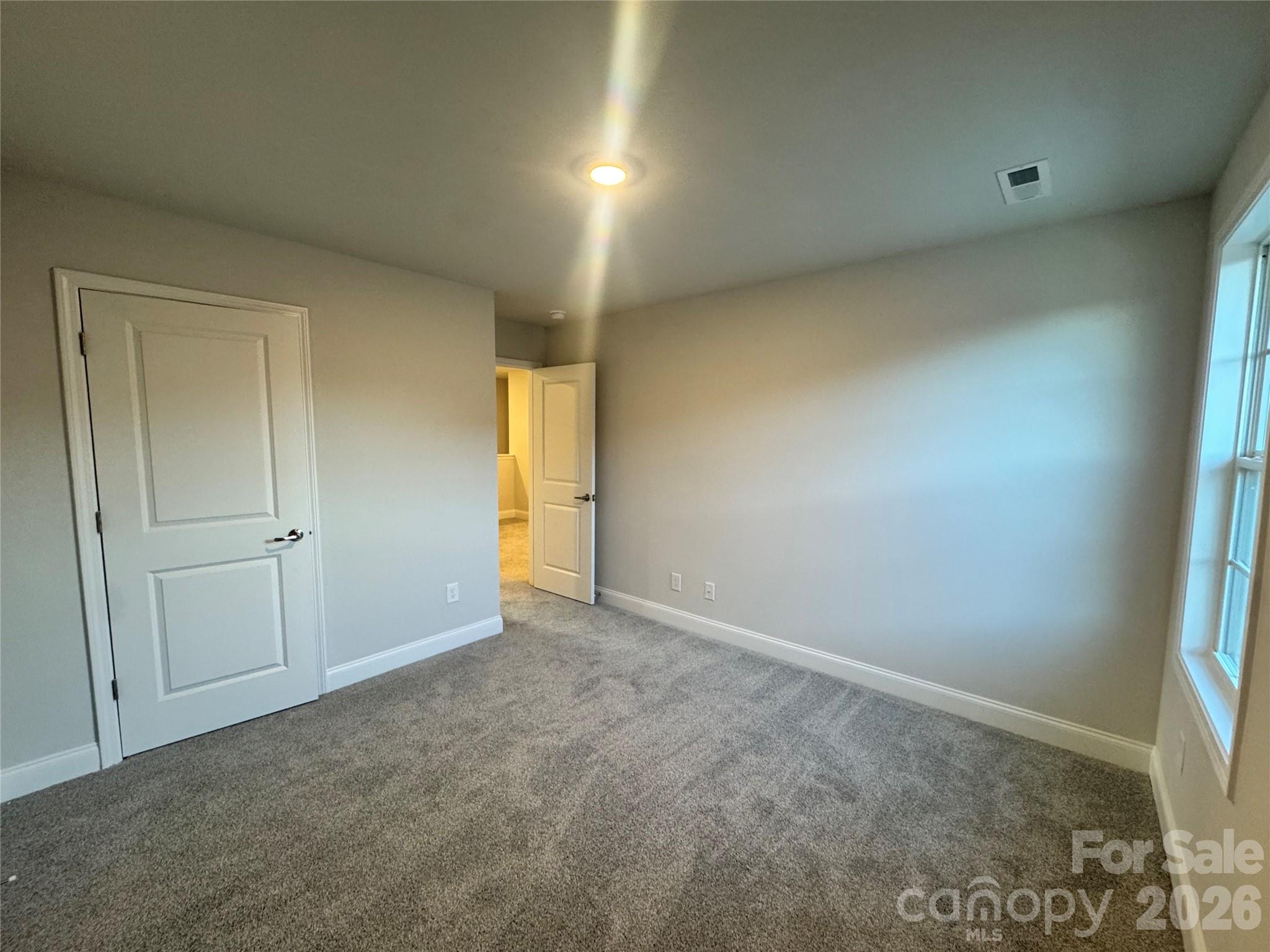 712 Inwood Hill Drive 11 Property Photo 27