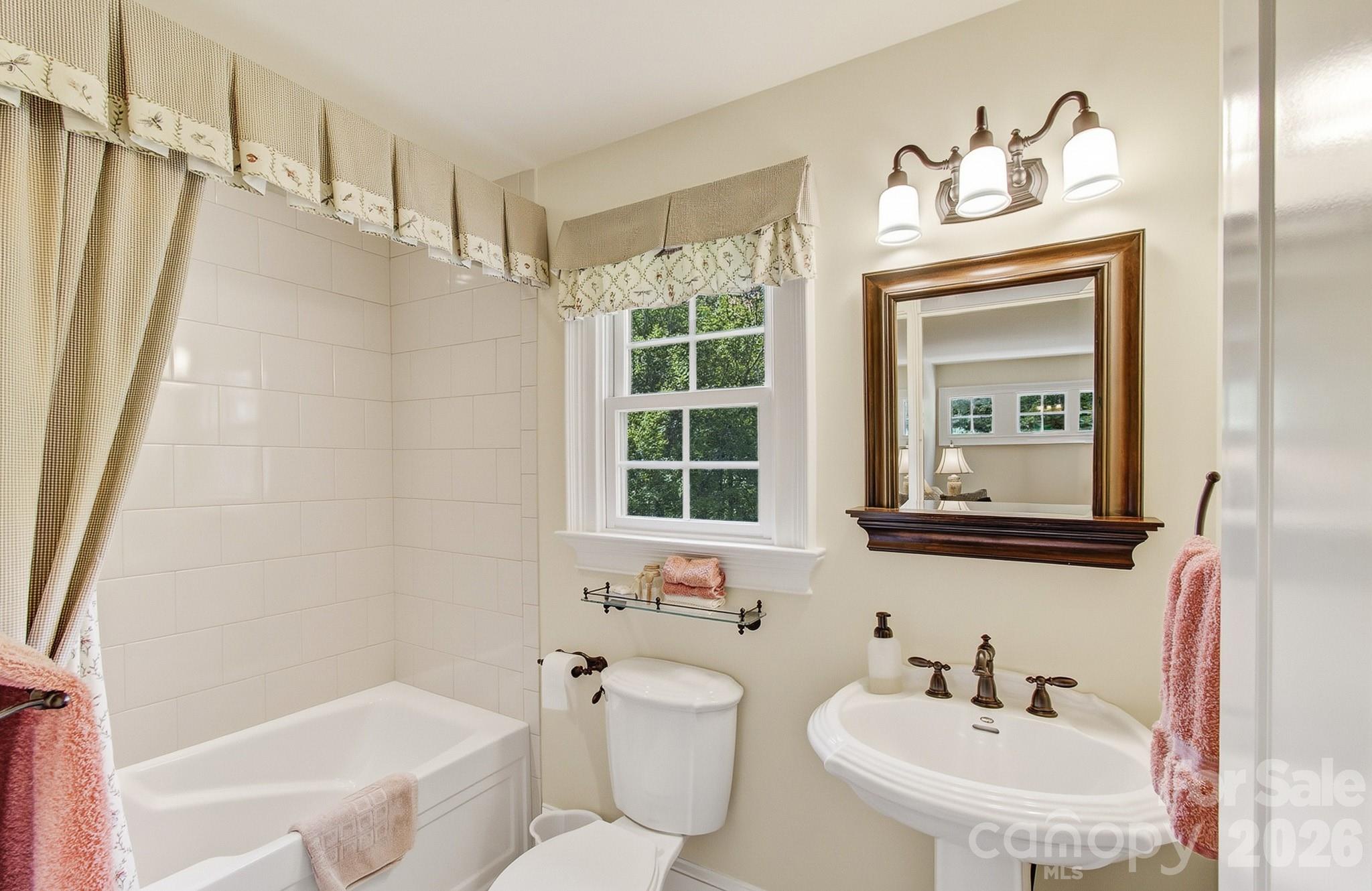 1333 Solomon Circle Property Photo 43