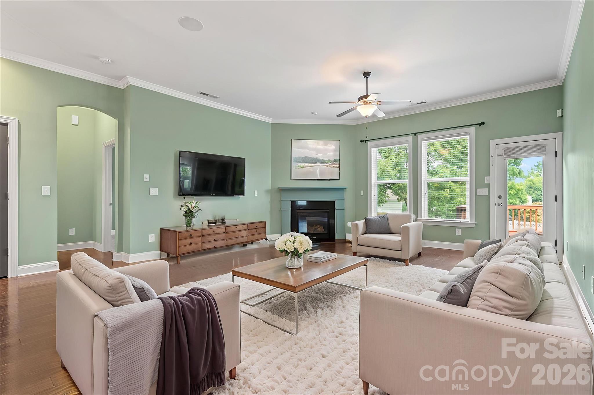 11633 Bradford Park Drive Property Photo 3