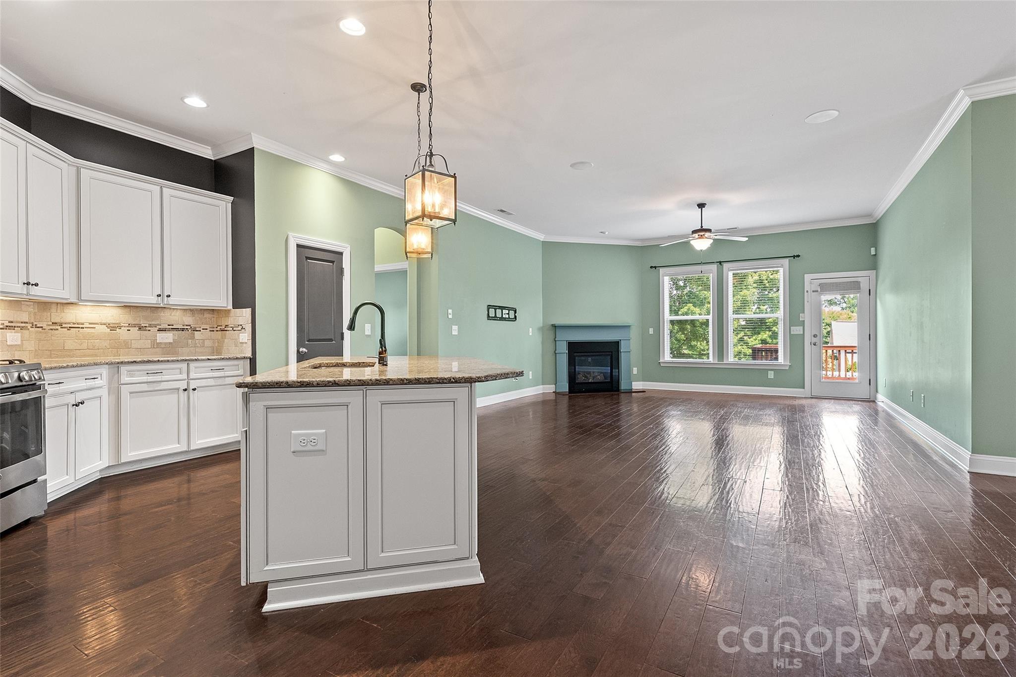 11633 Bradford Park Drive Property Photo 10