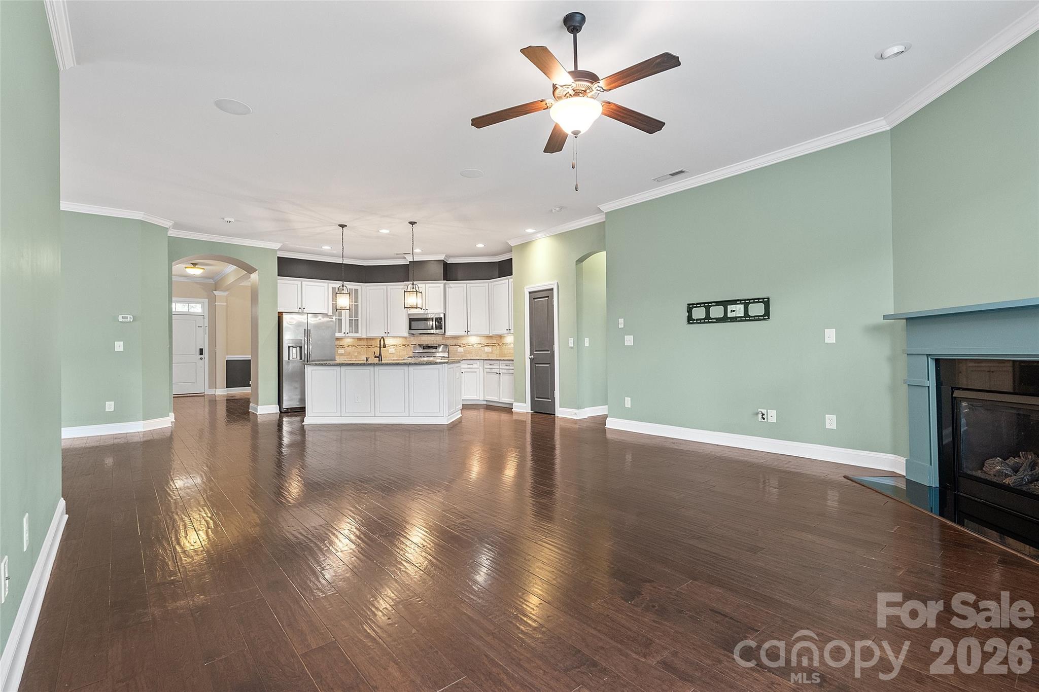 11633 Bradford Park Drive Property Photo 13