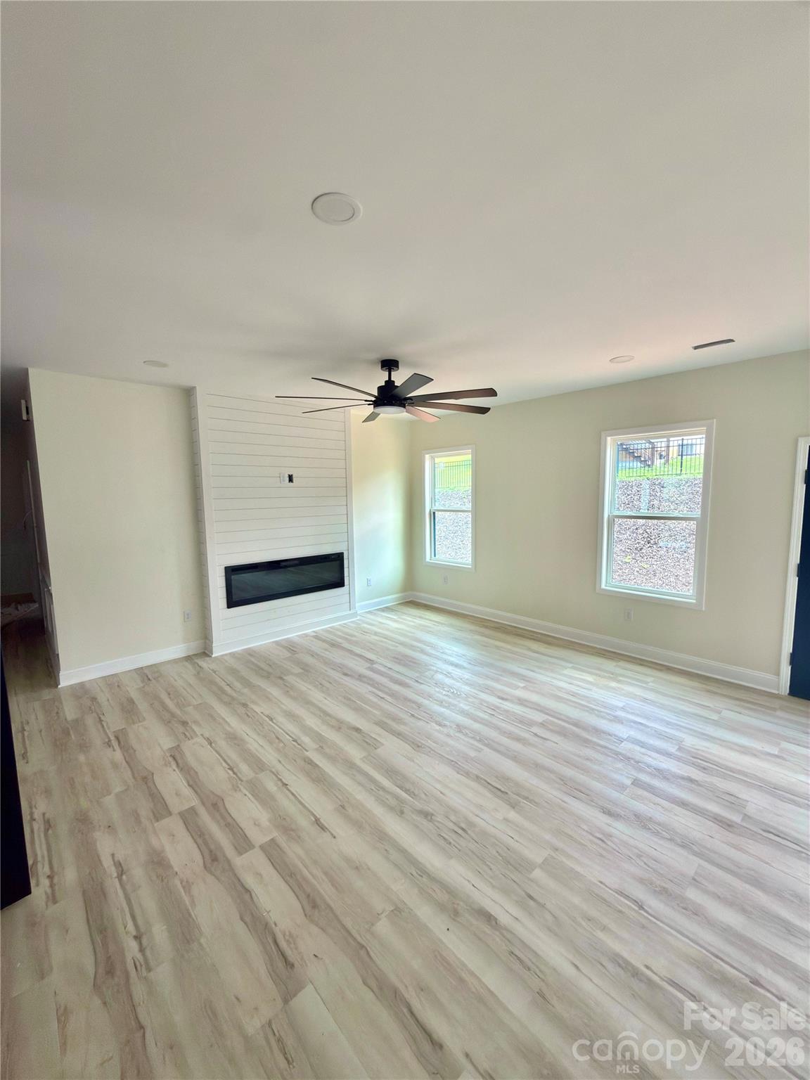 1204 Spring Time Court Property Photo 9