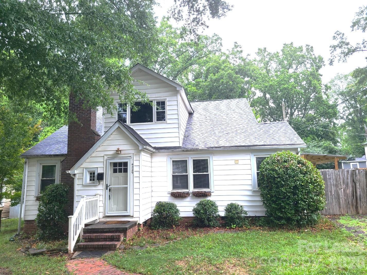 4229 Hiddenbrook Drive Property Photo 1