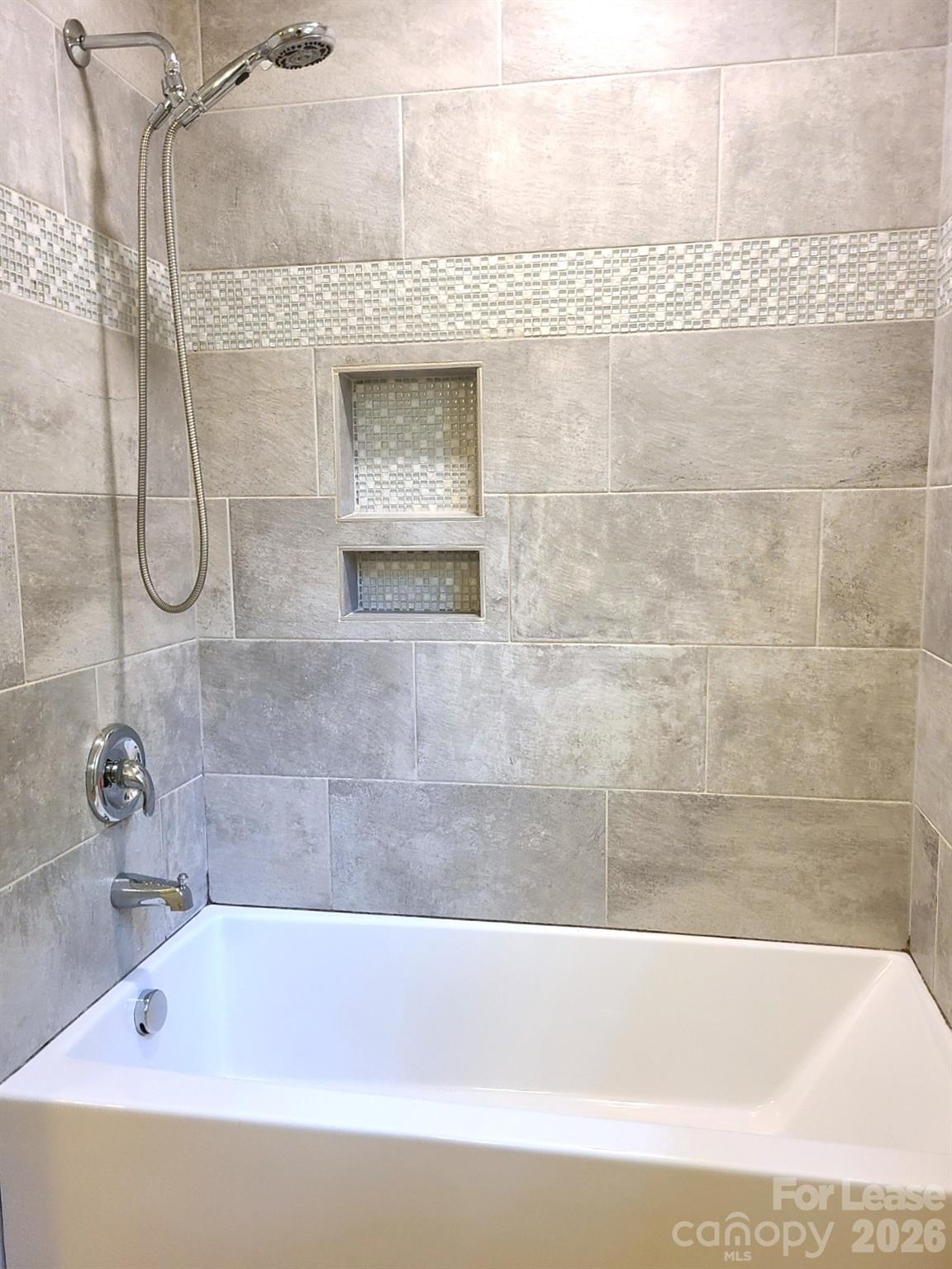 4229 Hiddenbrook Drive Property Photo 16