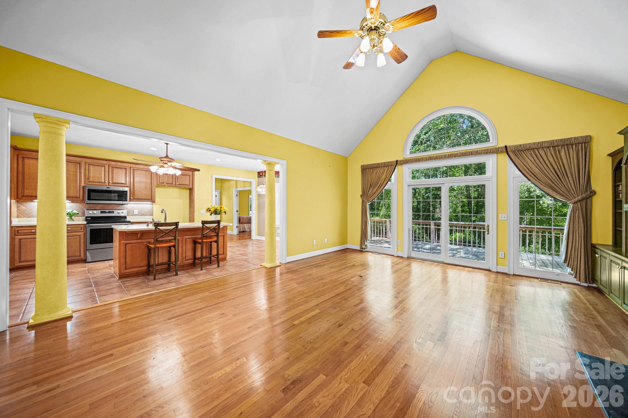 417 Crooked Oak Drive Property Photo 10