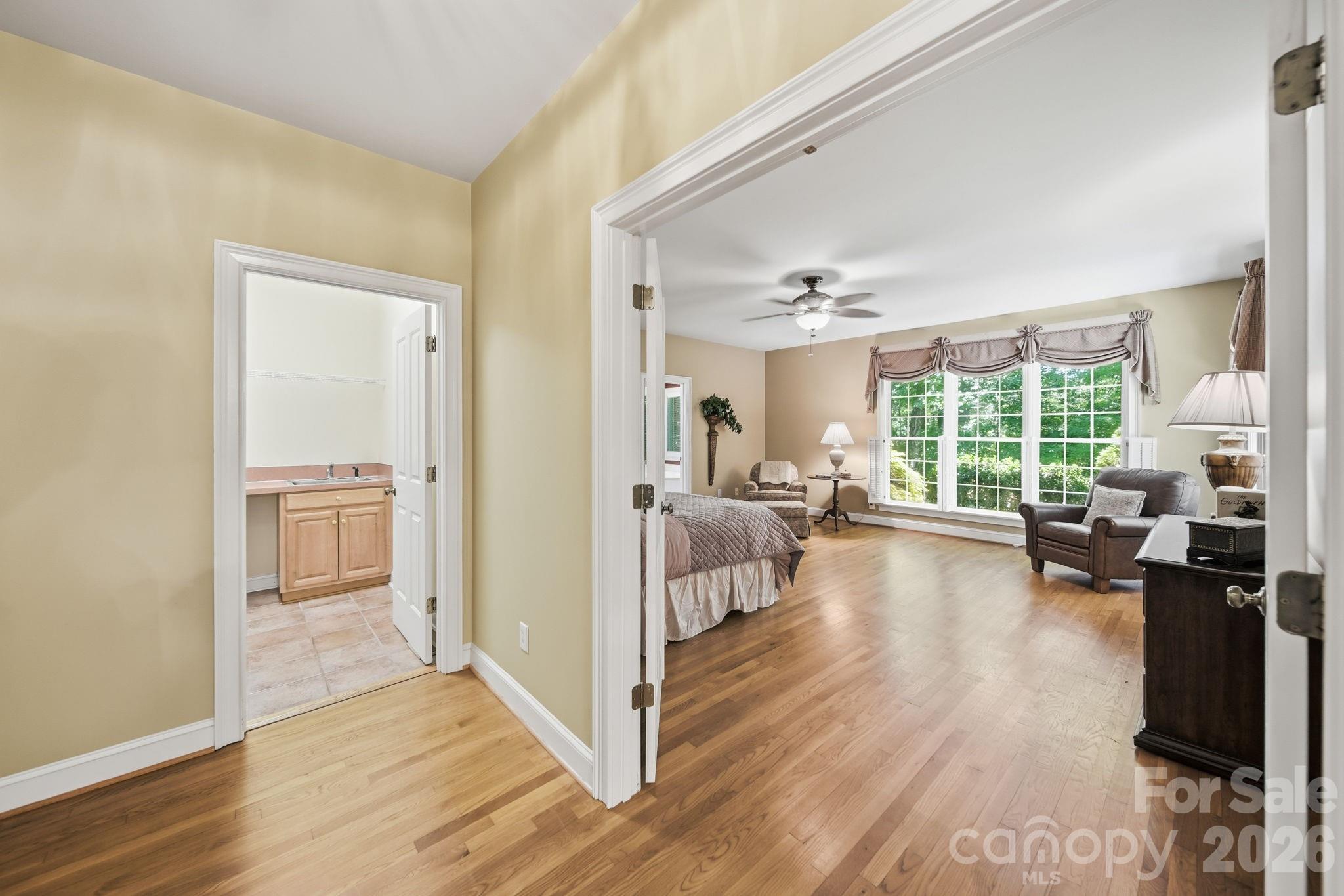 417 Crooked Oak Drive Property Photo 24
