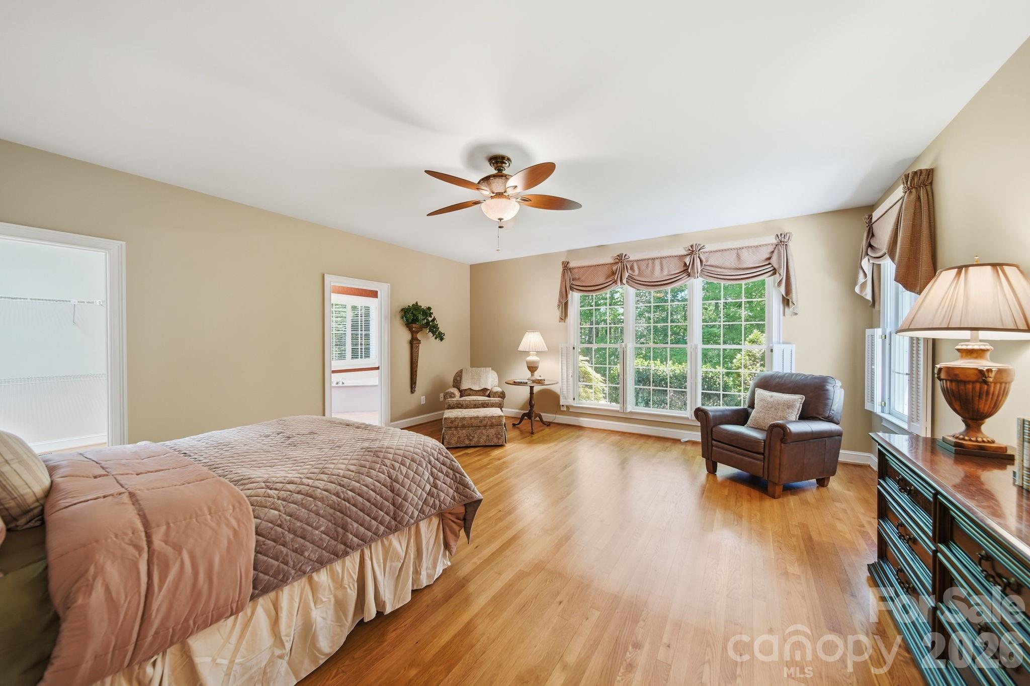 417 Crooked Oak Drive Property Photo 25