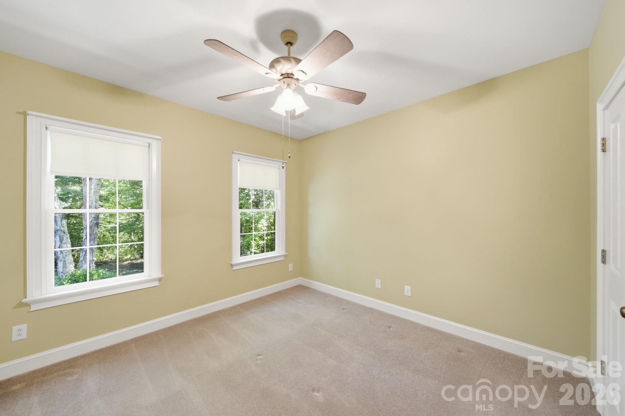417 Crooked Oak Drive Property Photo 36
