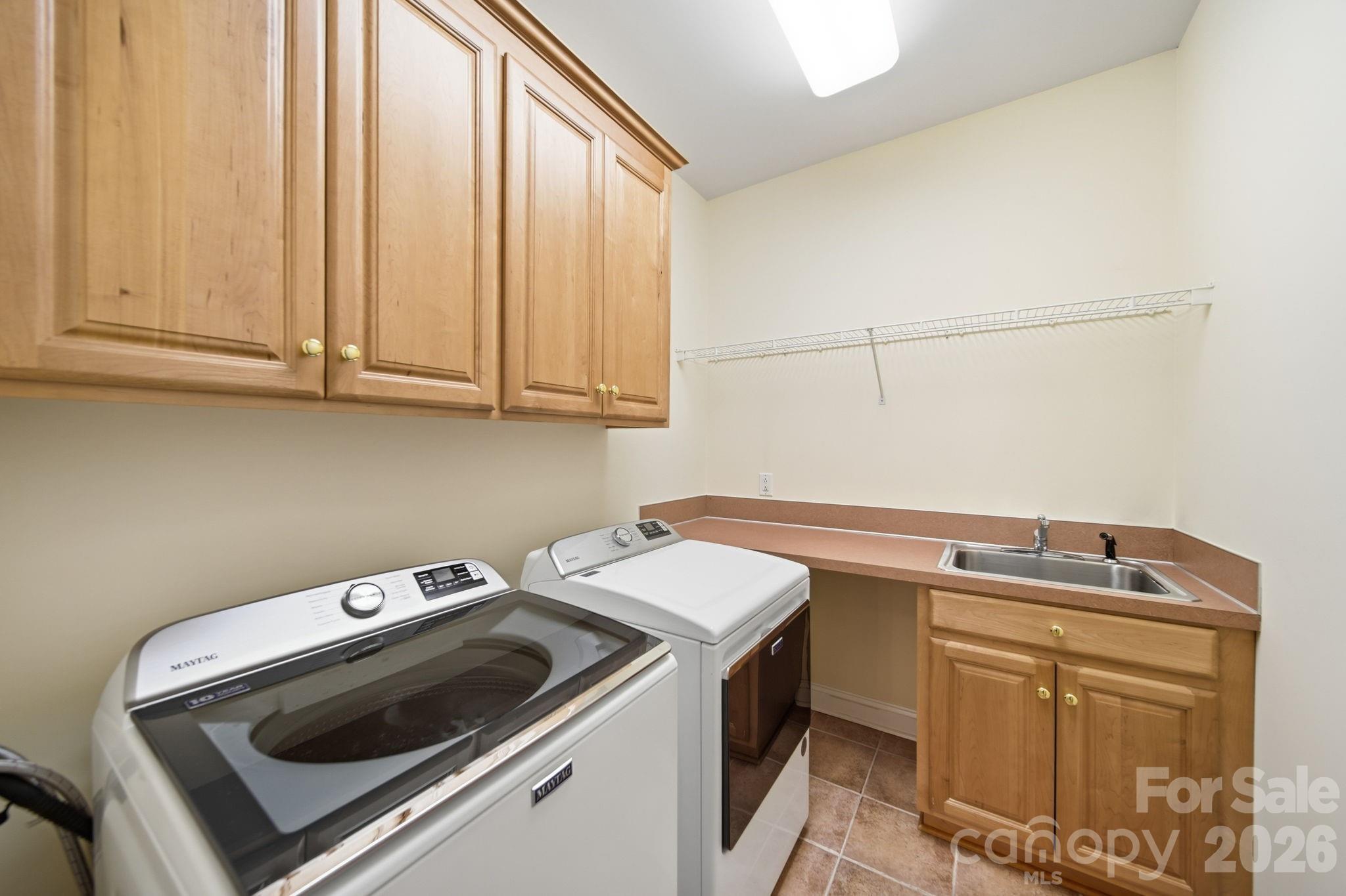 417 Crooked Oak Drive Property Photo 40