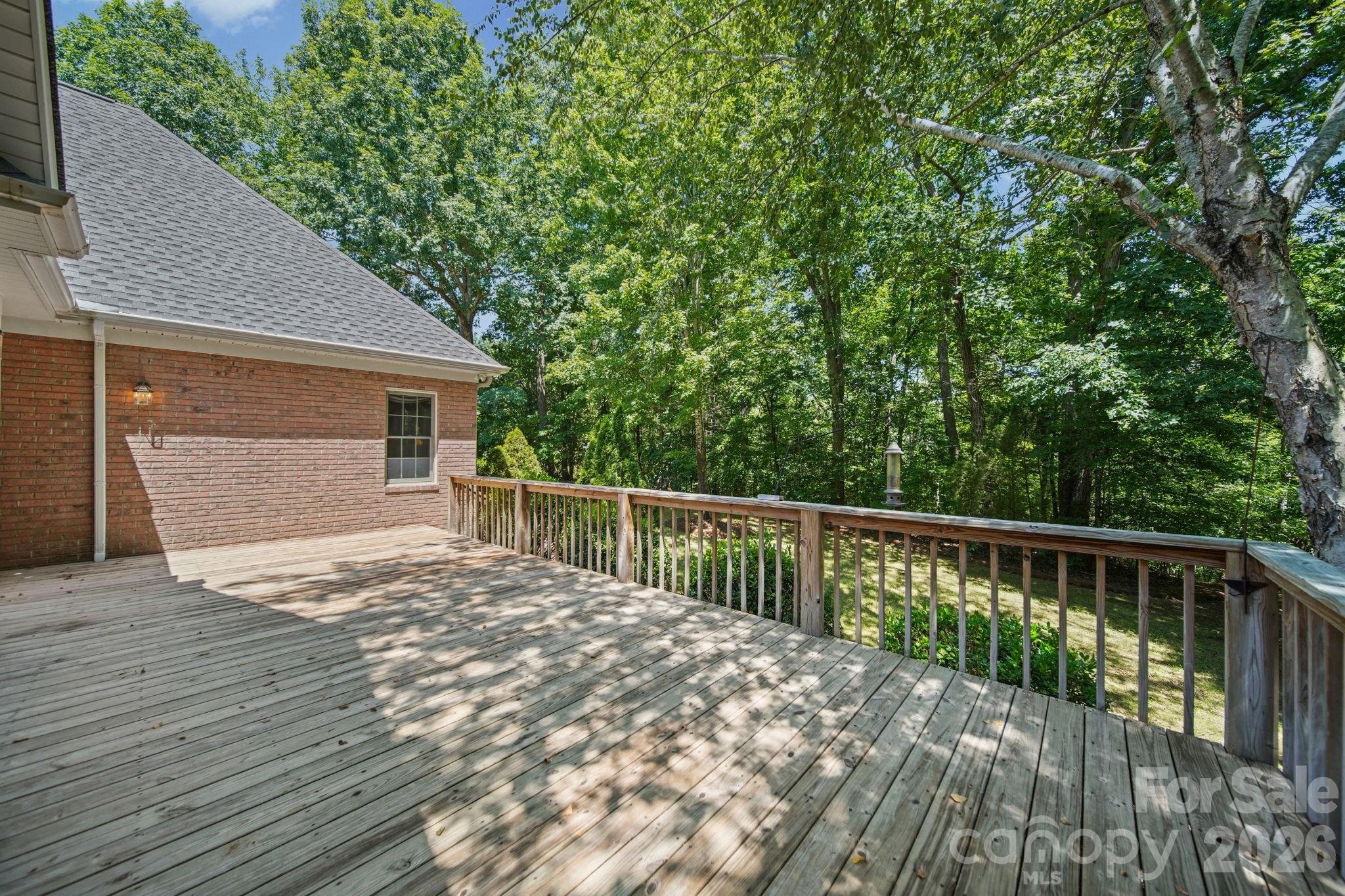 417 Crooked Oak Drive Property Photo 46