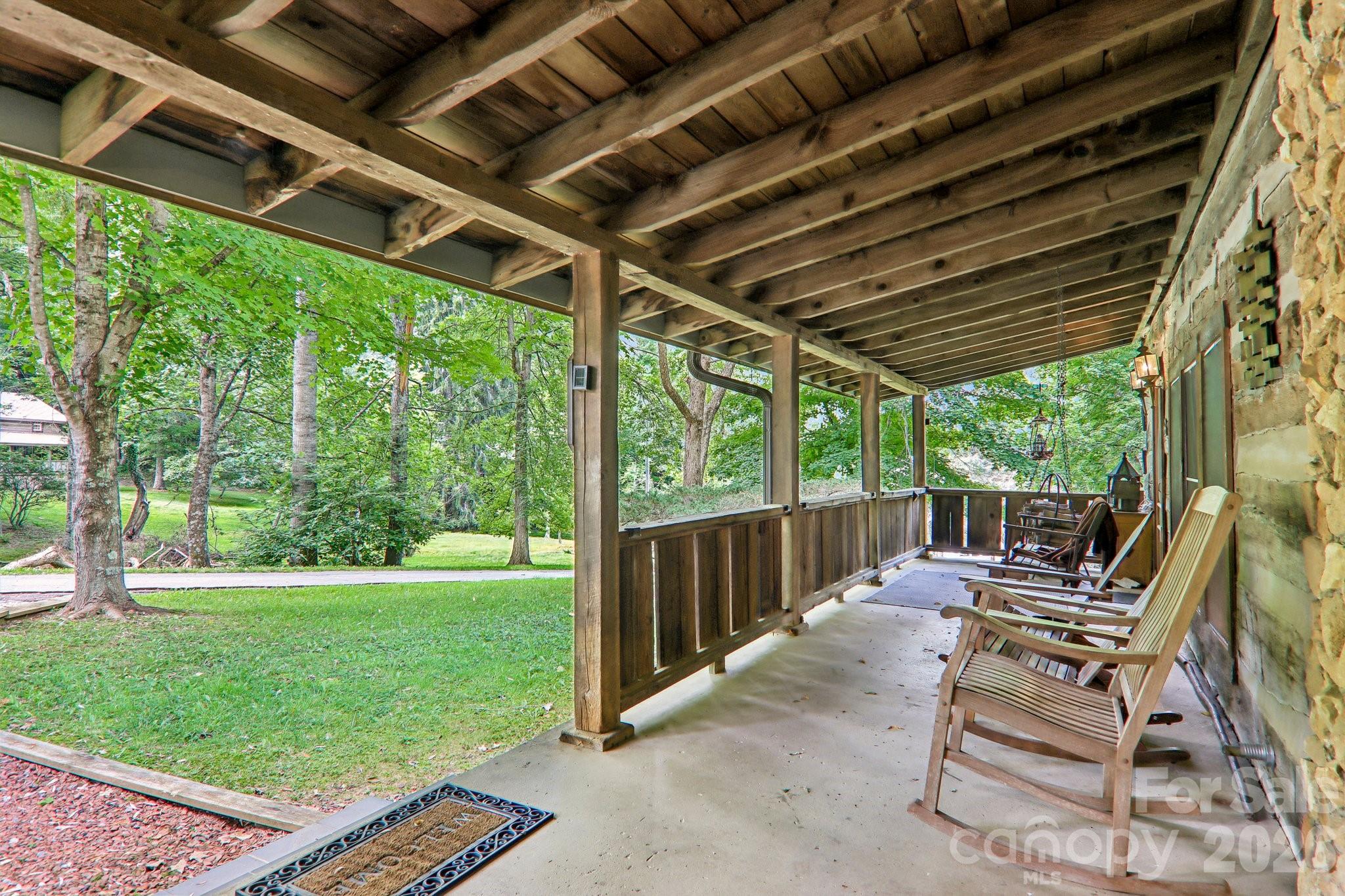 251 Village Lane Property Photo 5