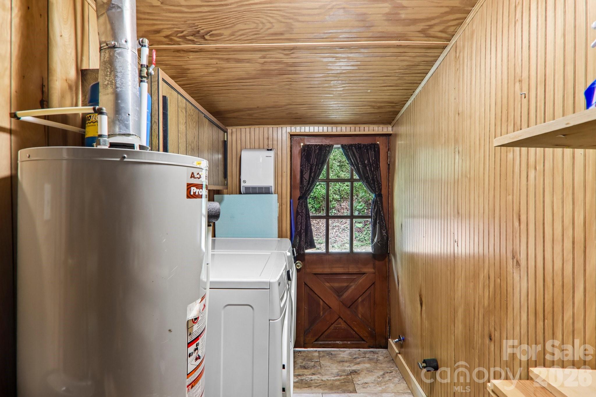 251 Village Lane Property Photo 25