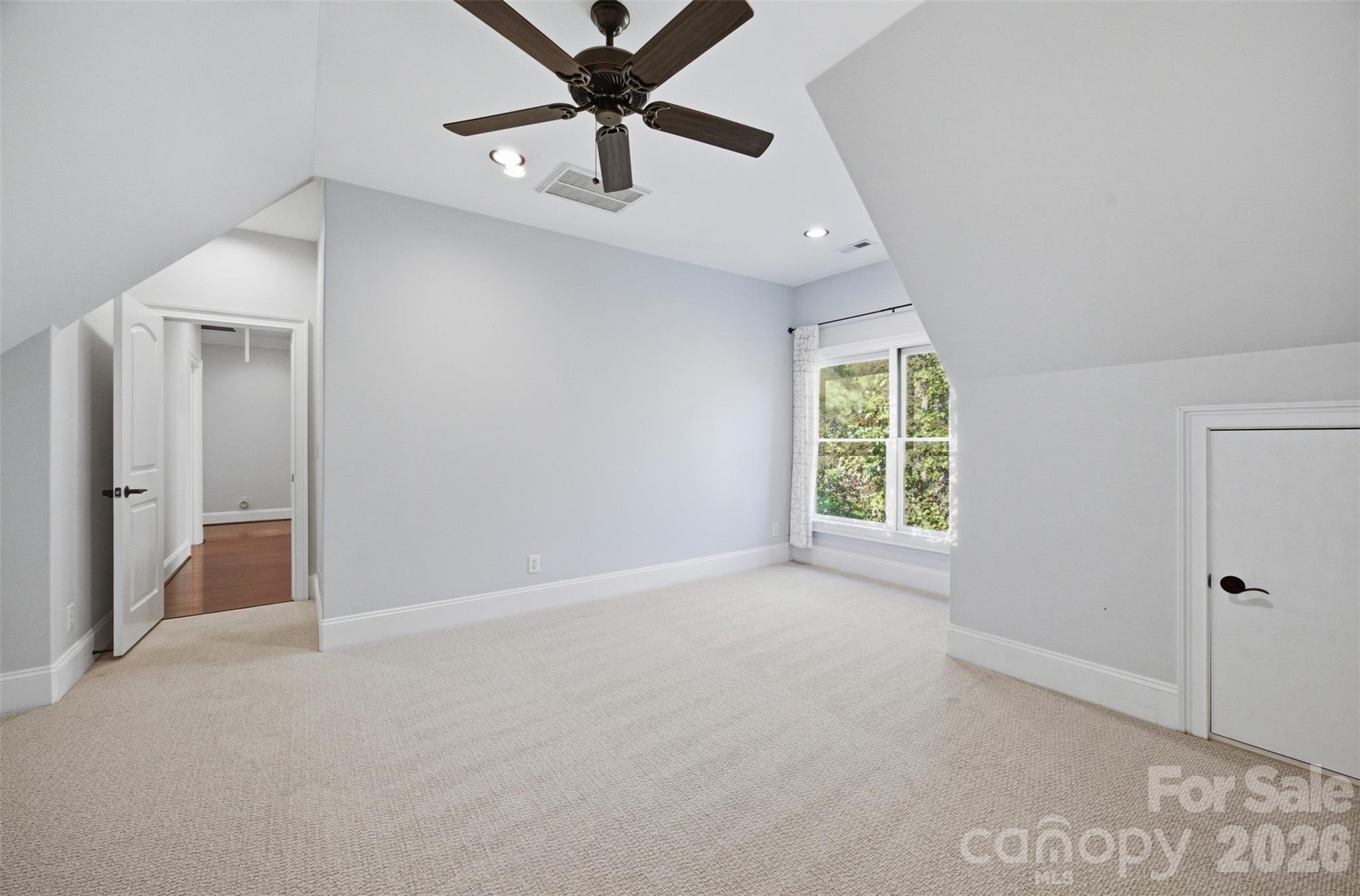 2073 Sugar Pond Court Property Photo 33