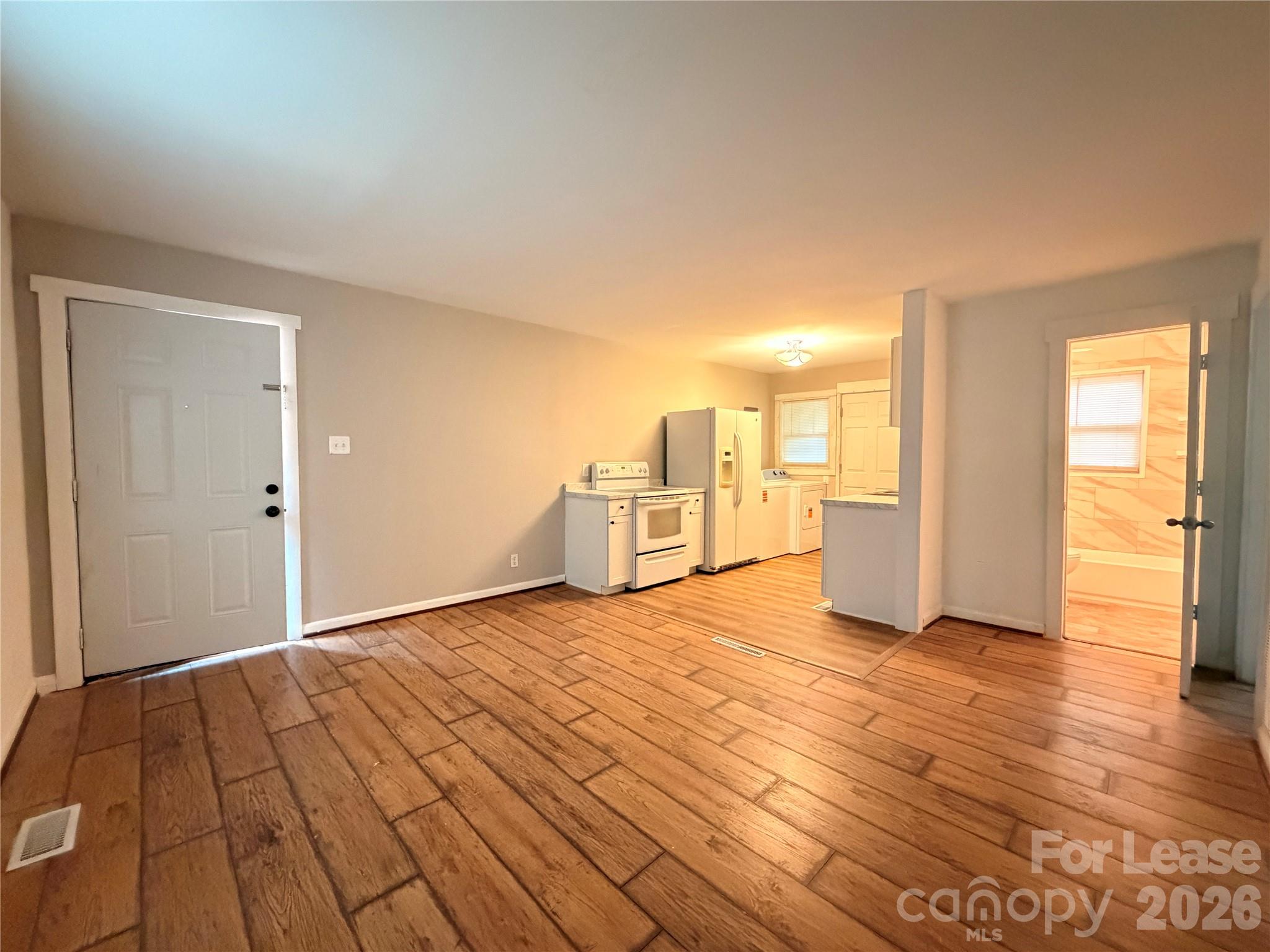 825 Rodey Avenue 2 Property Photo 4