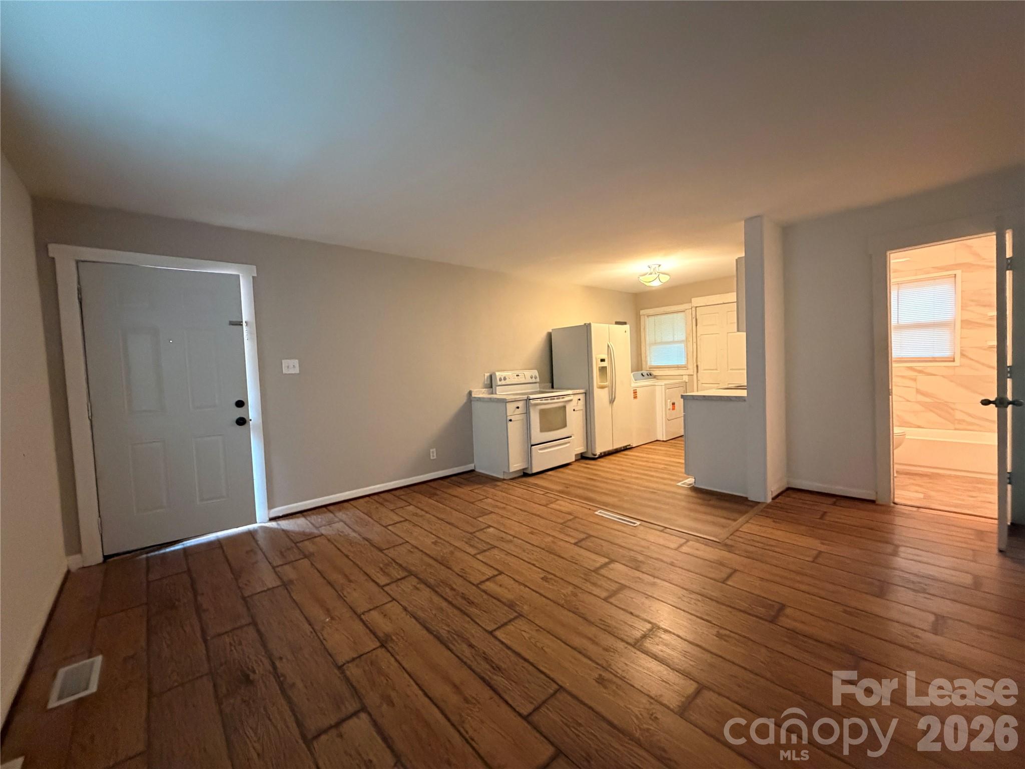 825 Rodey Avenue 2 Property Photo 6