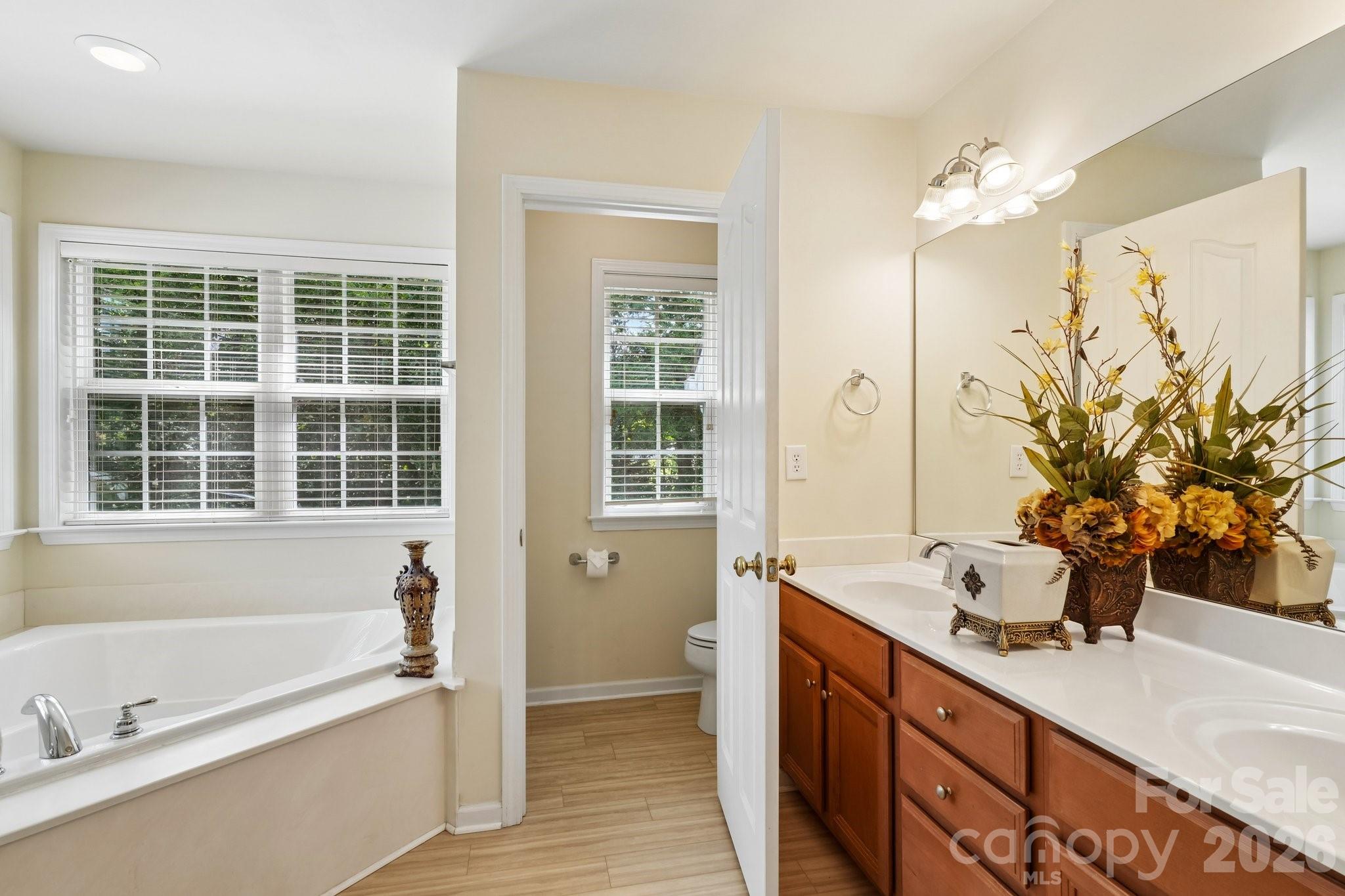 7809 Pinecroft Court Property Photo 35