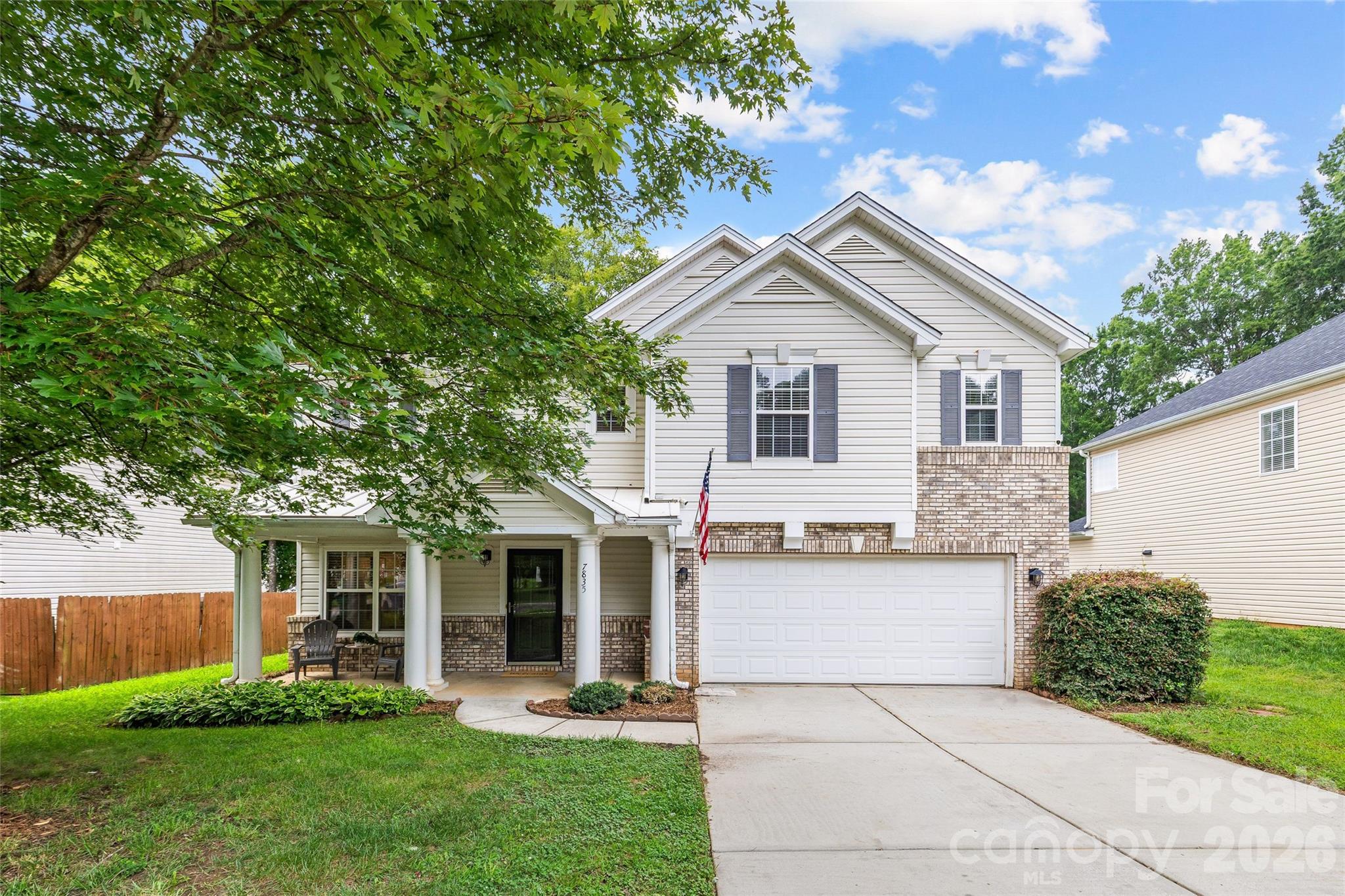 7835 Cornflower Commons Drive Property Photo 1