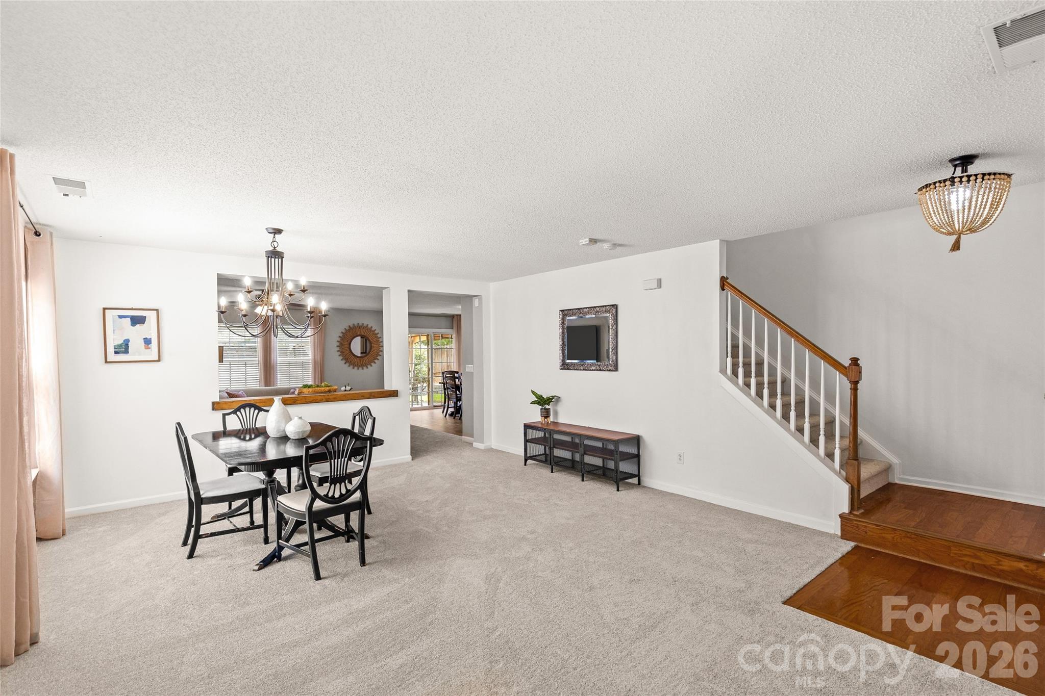 7835 Cornflower Commons Drive Property Photo 5