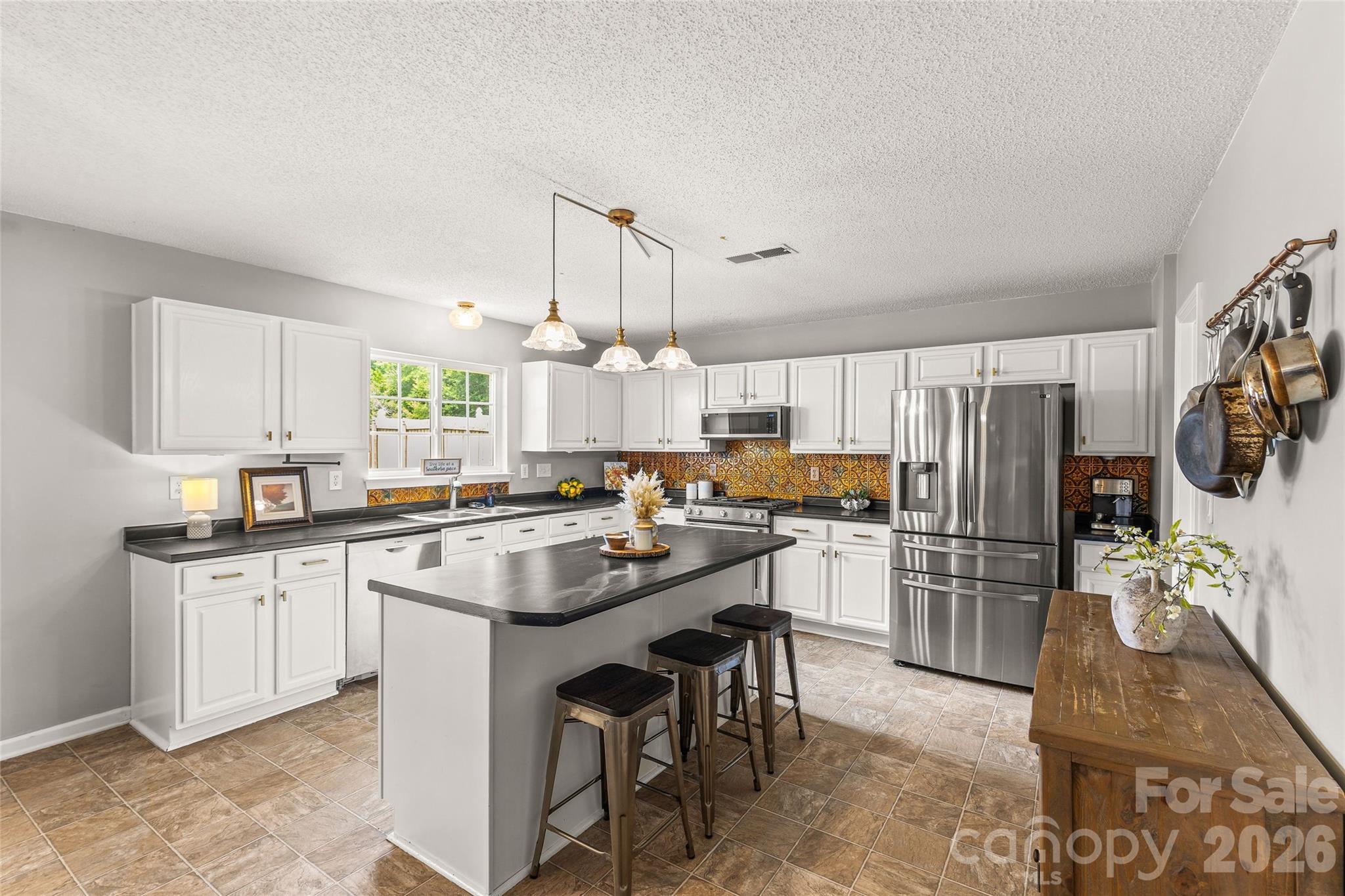 7835 Cornflower Commons Drive Property Photo 14