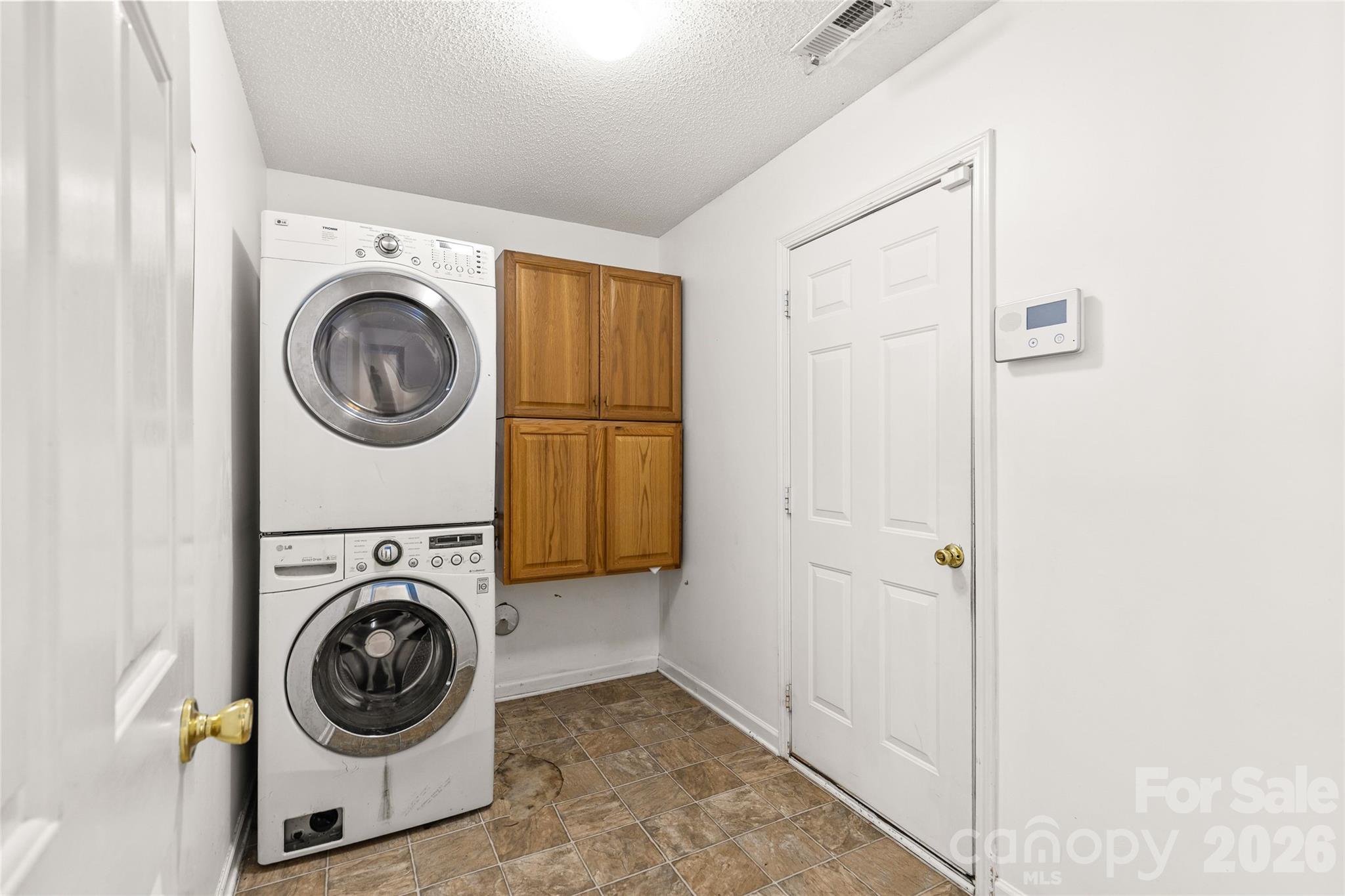 7835 Cornflower Commons Drive Property Photo 20