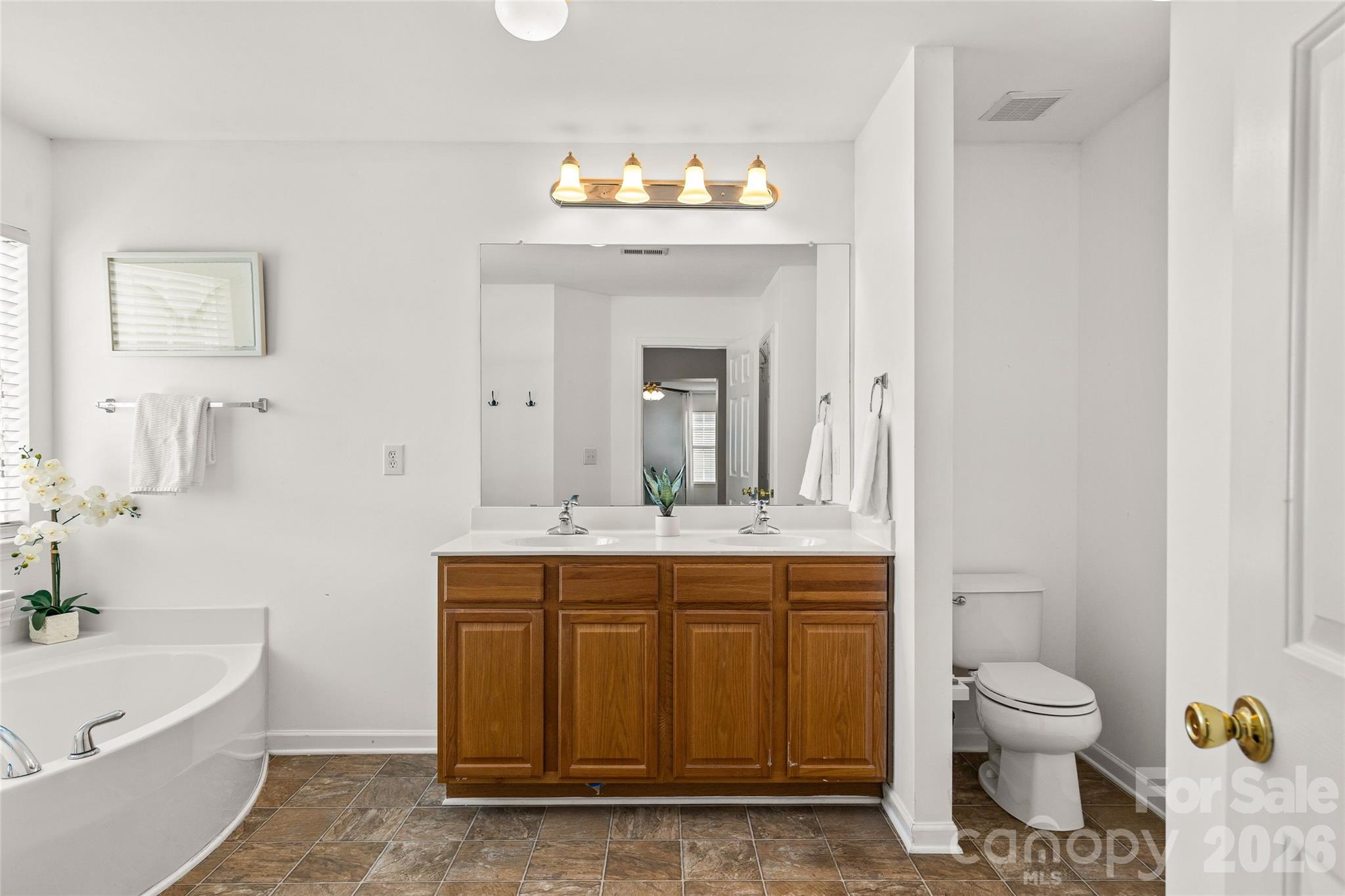 7835 Cornflower Commons Drive Property Photo 29