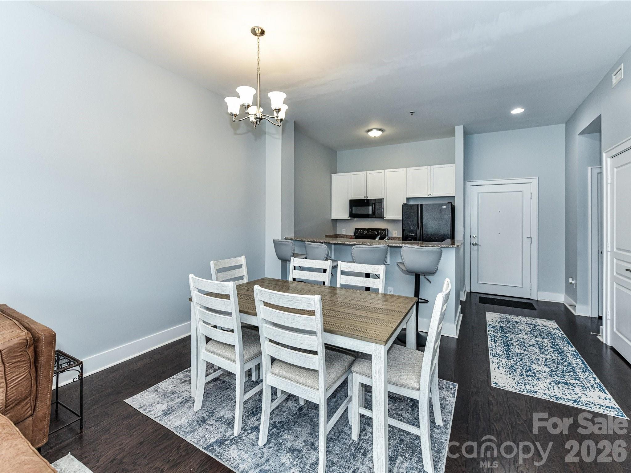 115 E Park Avenue 305 Property Photo 8