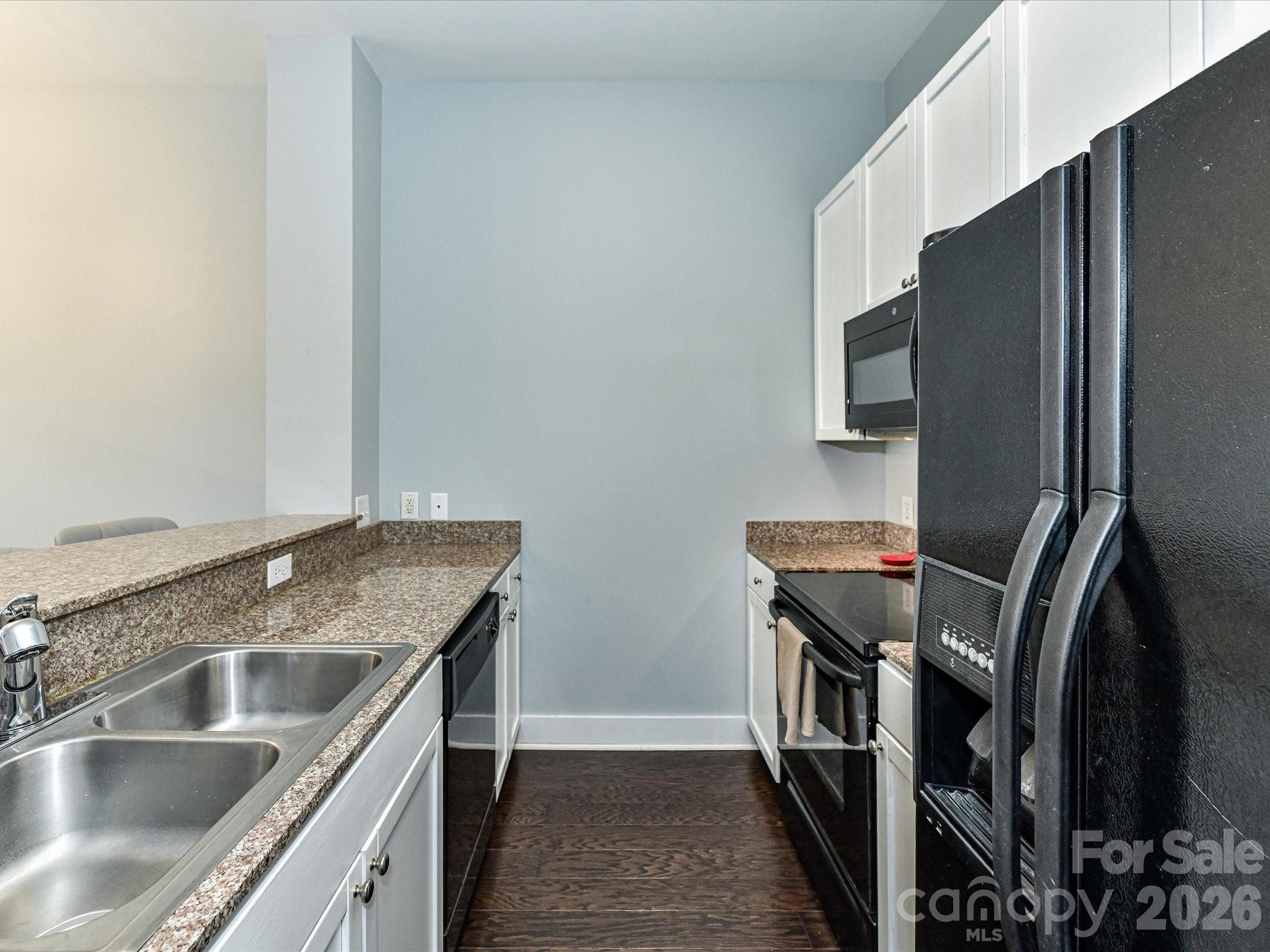 115 E Park Avenue 305 Property Photo 11