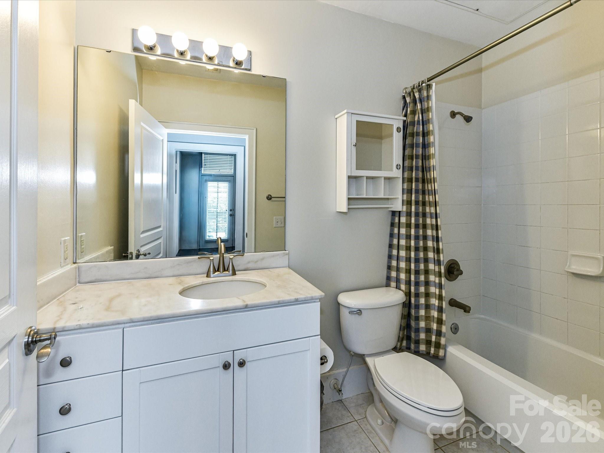 115 E Park Avenue 305 Property Photo 18