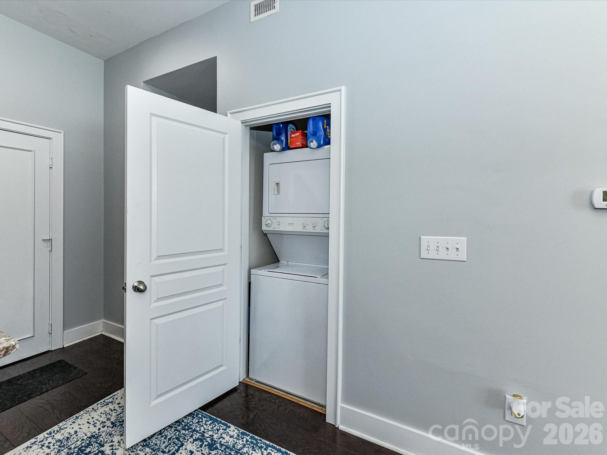 115 E Park Avenue 305 Property Photo 19