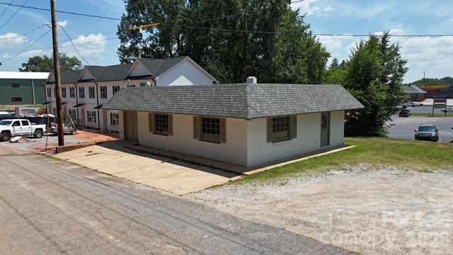 1295 N Main Avenue Property Photo 1