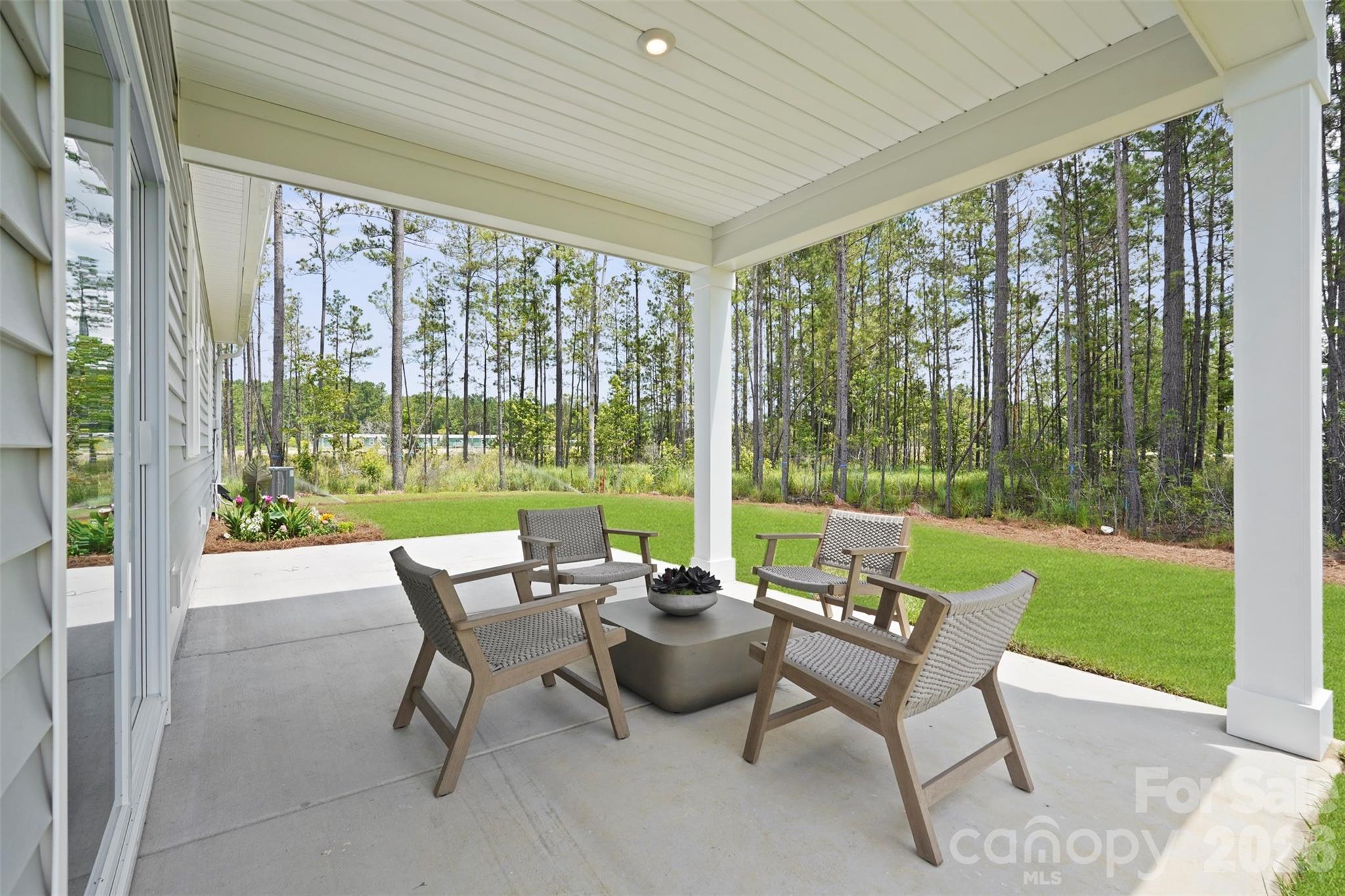 1144 Grebe Road Property Photo 5