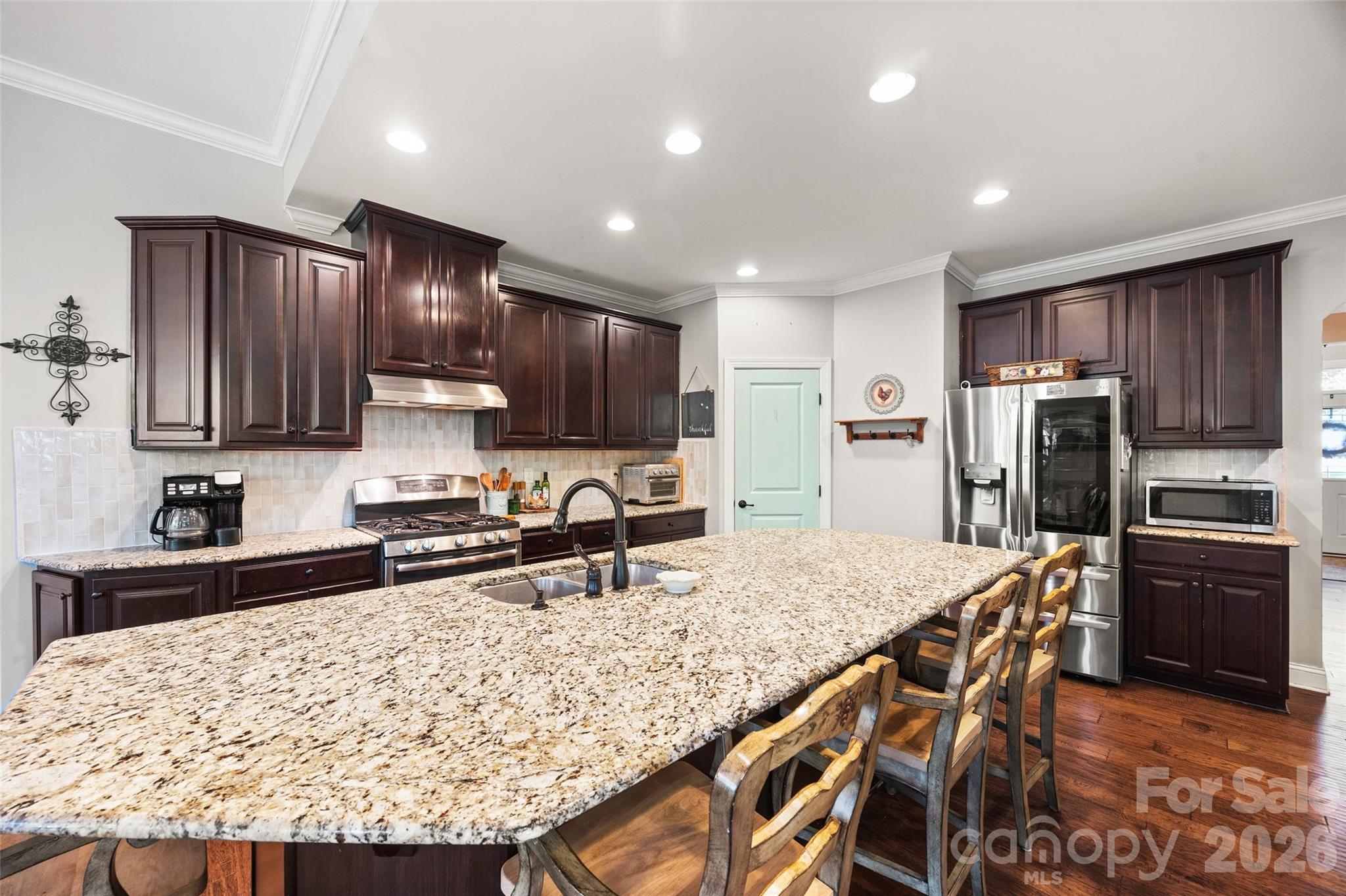 8477 Whitworth Avenue Property Photo 11