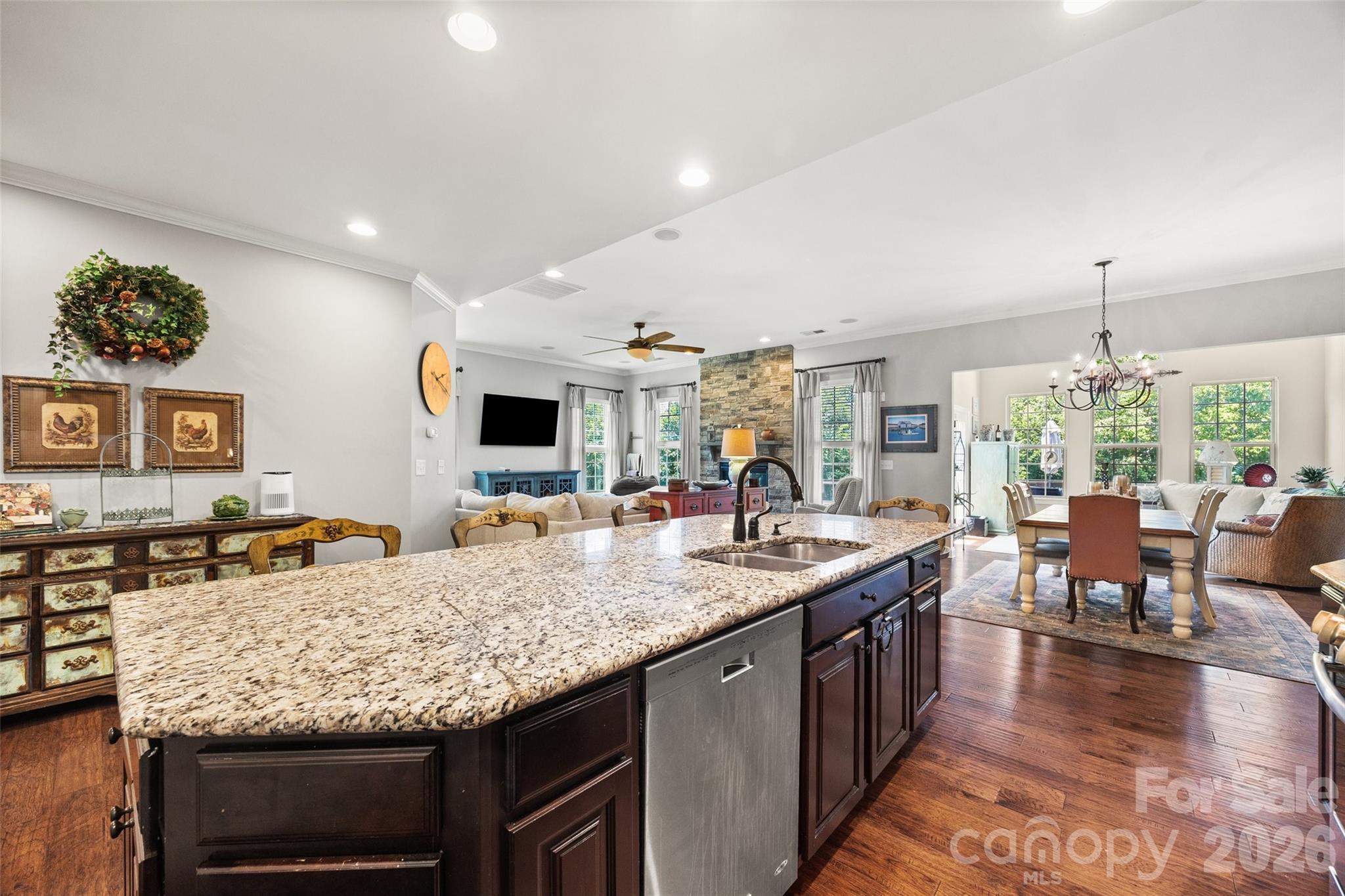 8477 Whitworth Avenue Property Photo 13