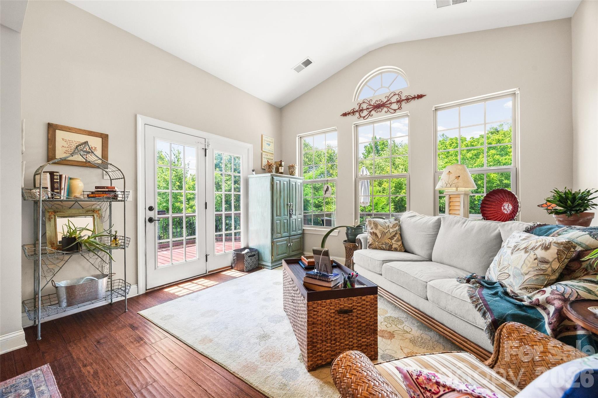 8477 Whitworth Avenue Property Photo 17