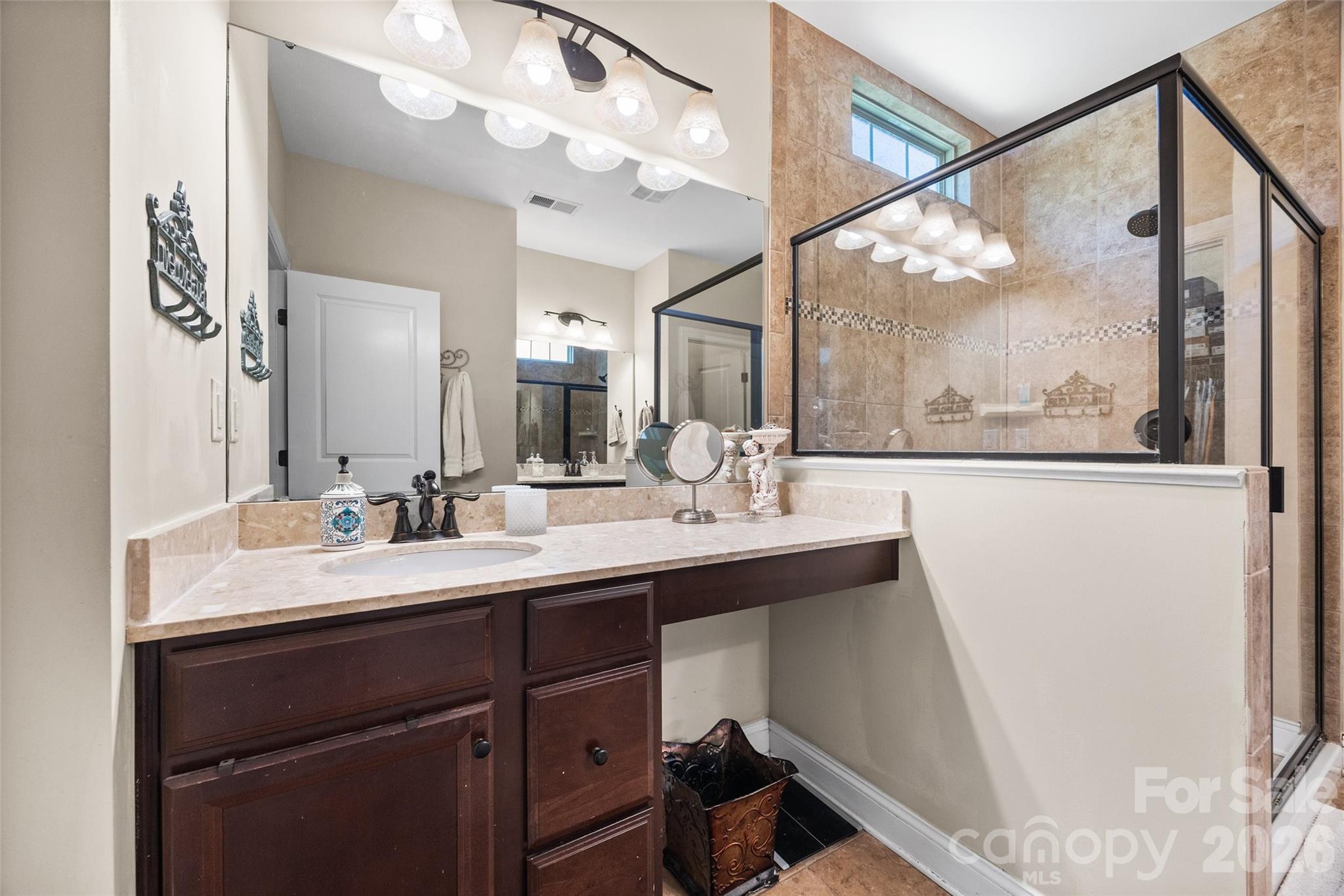 8477 Whitworth Avenue Property Photo 20