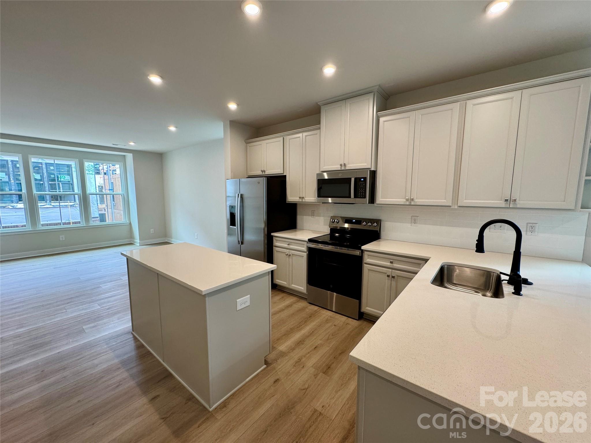 5021 Chinook Lane Property Photo 4