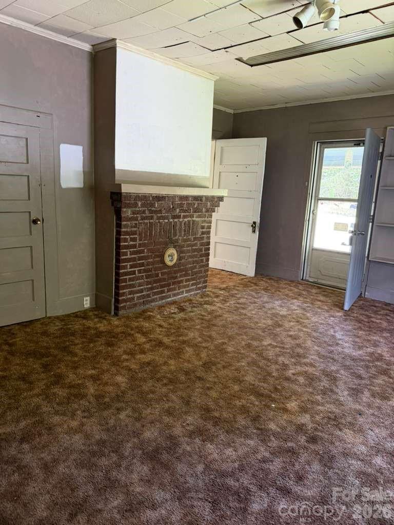 480 Hawkins Road Property Photo 6