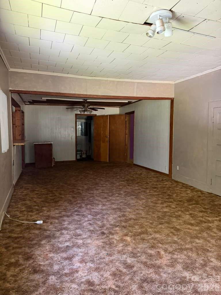 480 Hawkins Road Property Photo 13