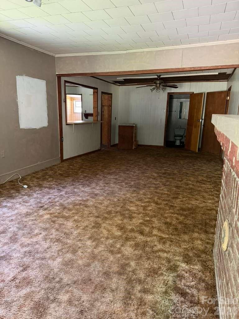 480 Hawkins Road Property Photo 14