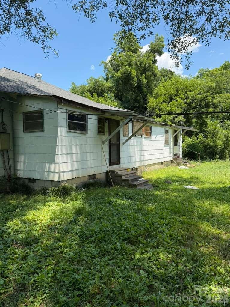 480 Hawkins Road Property Photo 16