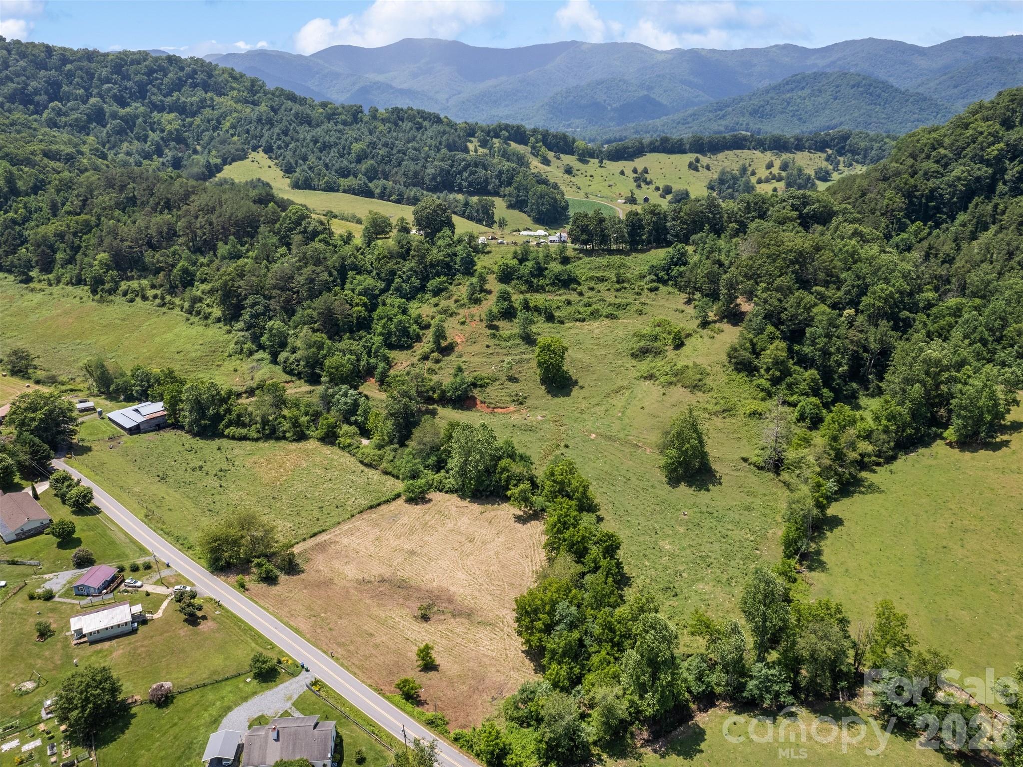 309 Sugar Creek Road Property Photo 6