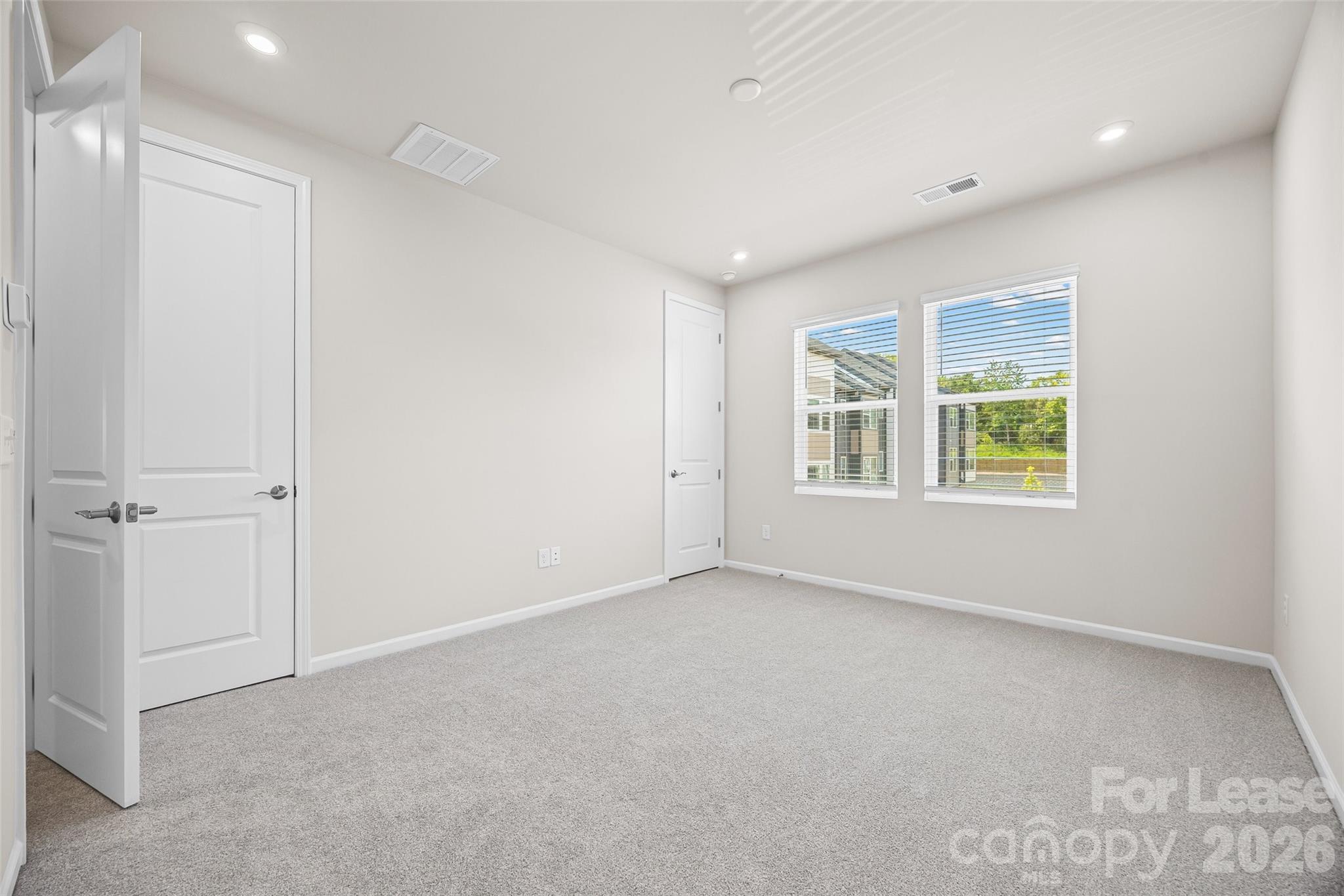 5640 Kingspan Drive Property Photo 18