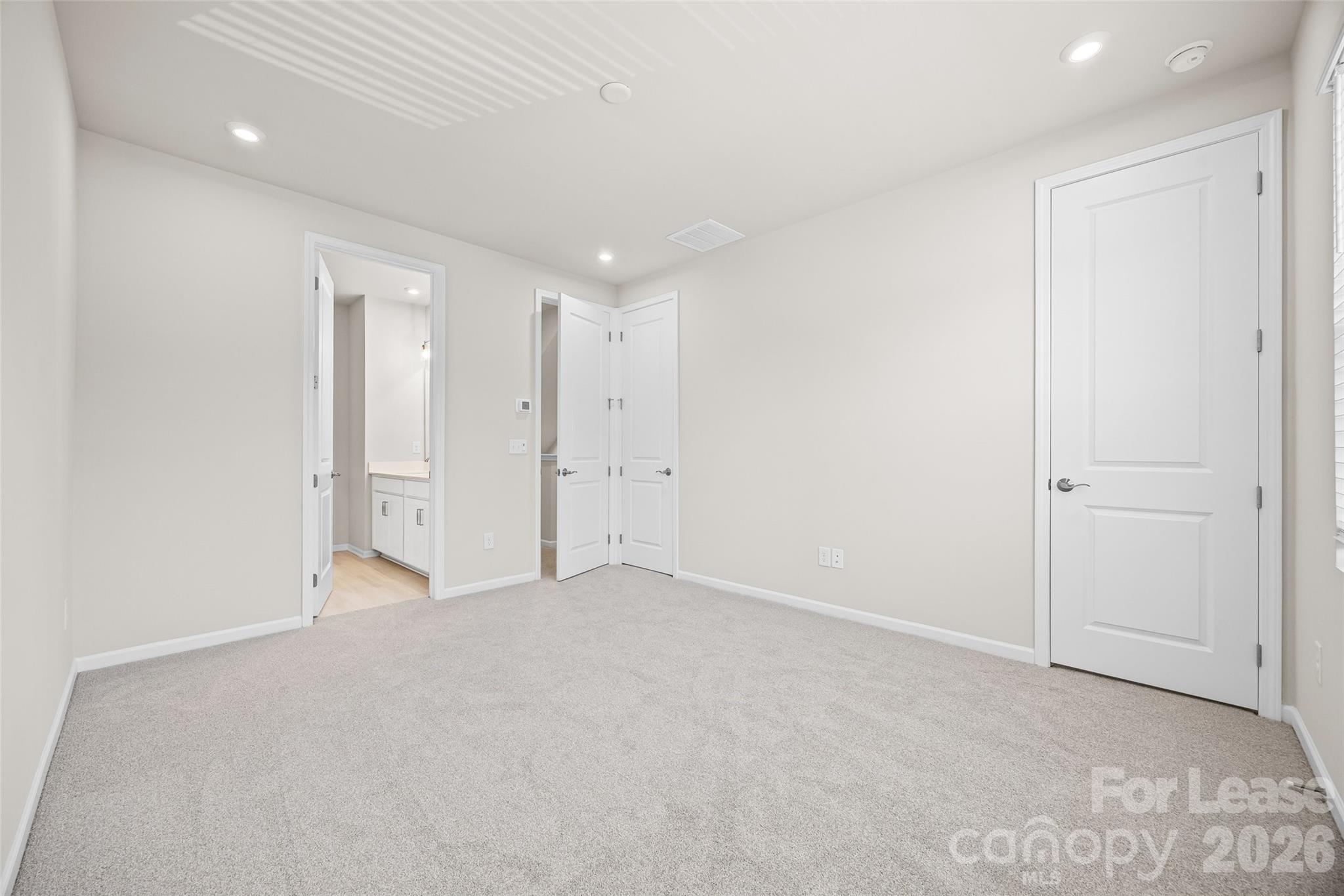 5640 Kingspan Drive Property Photo 19